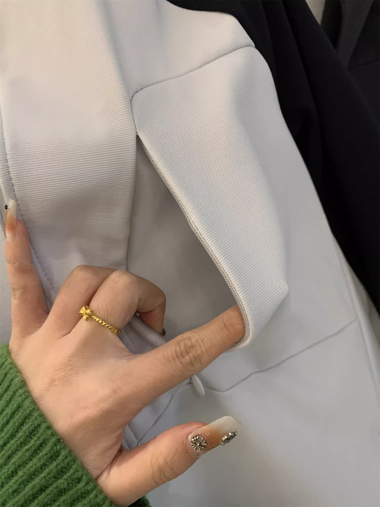 Don Quixote Leavo Johnson! Áo khoác có mũ trùm đầu dệt kim mỏng mùa xuân dành cho nam giới