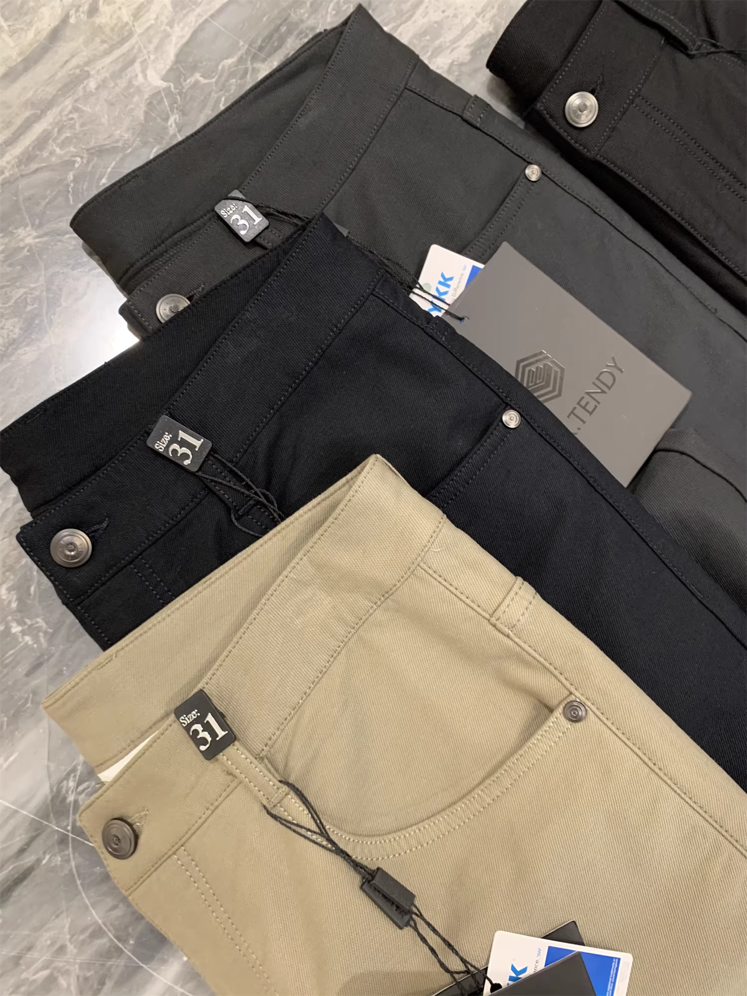 Don Quixote, vua của thiên nhiên! Chất liệu co giãn bốn chiều! Quần âu nam thẳng ống, thoáng khí, thời trang mùa xuân hè.