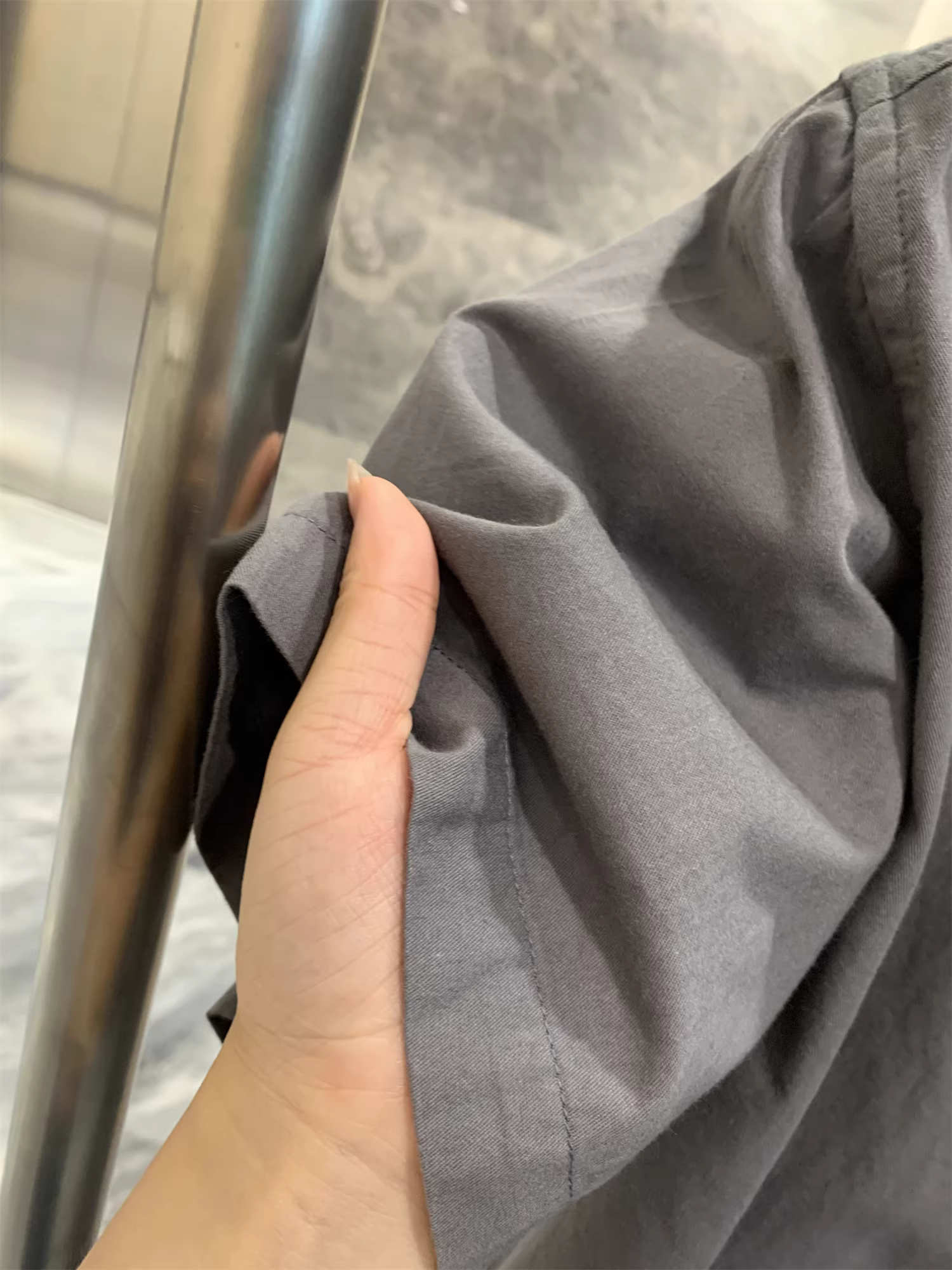 Don Quixote 100% cotton! Sợi đôi mịn, áo sơ mi ngắn tay mềm mại, thoáng mát và thoáng khí dành cho nam mùa hè, hợp thời trang.