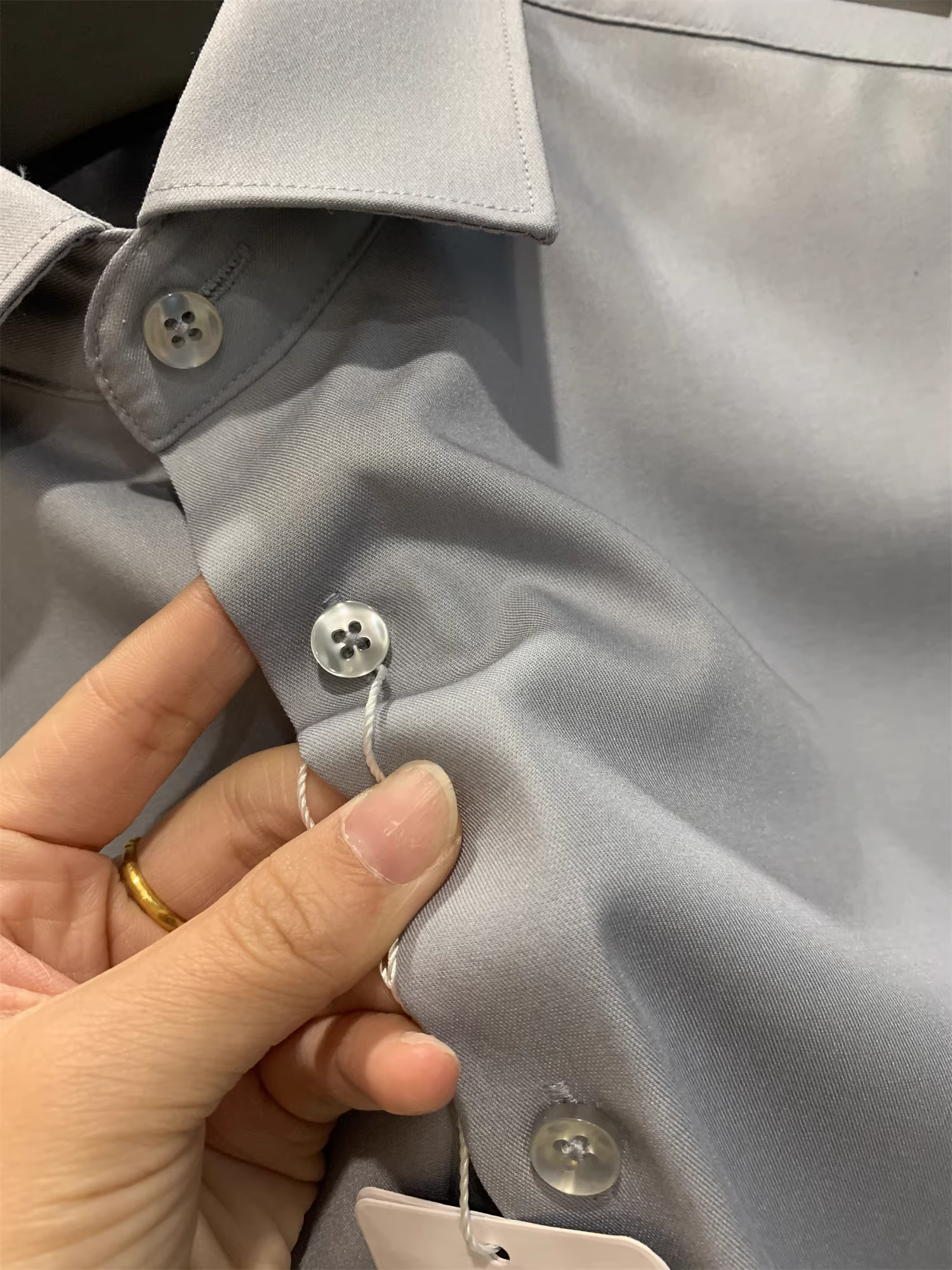 Áo sơ mi ngắn tay chất liệu pha lụa Don Quixote + Modal! Kết cấu vải tuýt Mercerized, màu trơn, phong cách thường ngày, mùa hè.