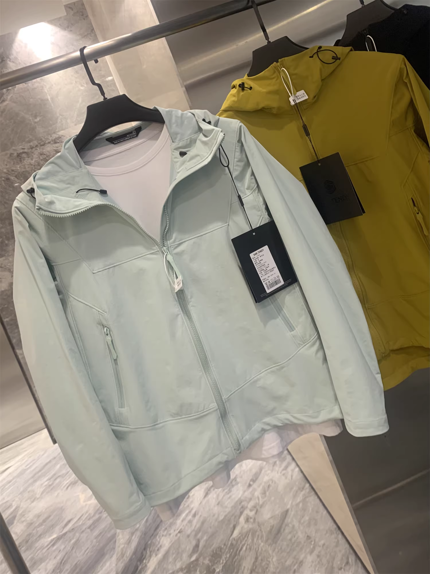 Don Quixote Nhẹ nhàng + May đo 3D! Chống gió và chống thấm nước! Áo khoác có mũ trùm đầu ngoài trời dành cho nam mùa xuân và mùa thu.