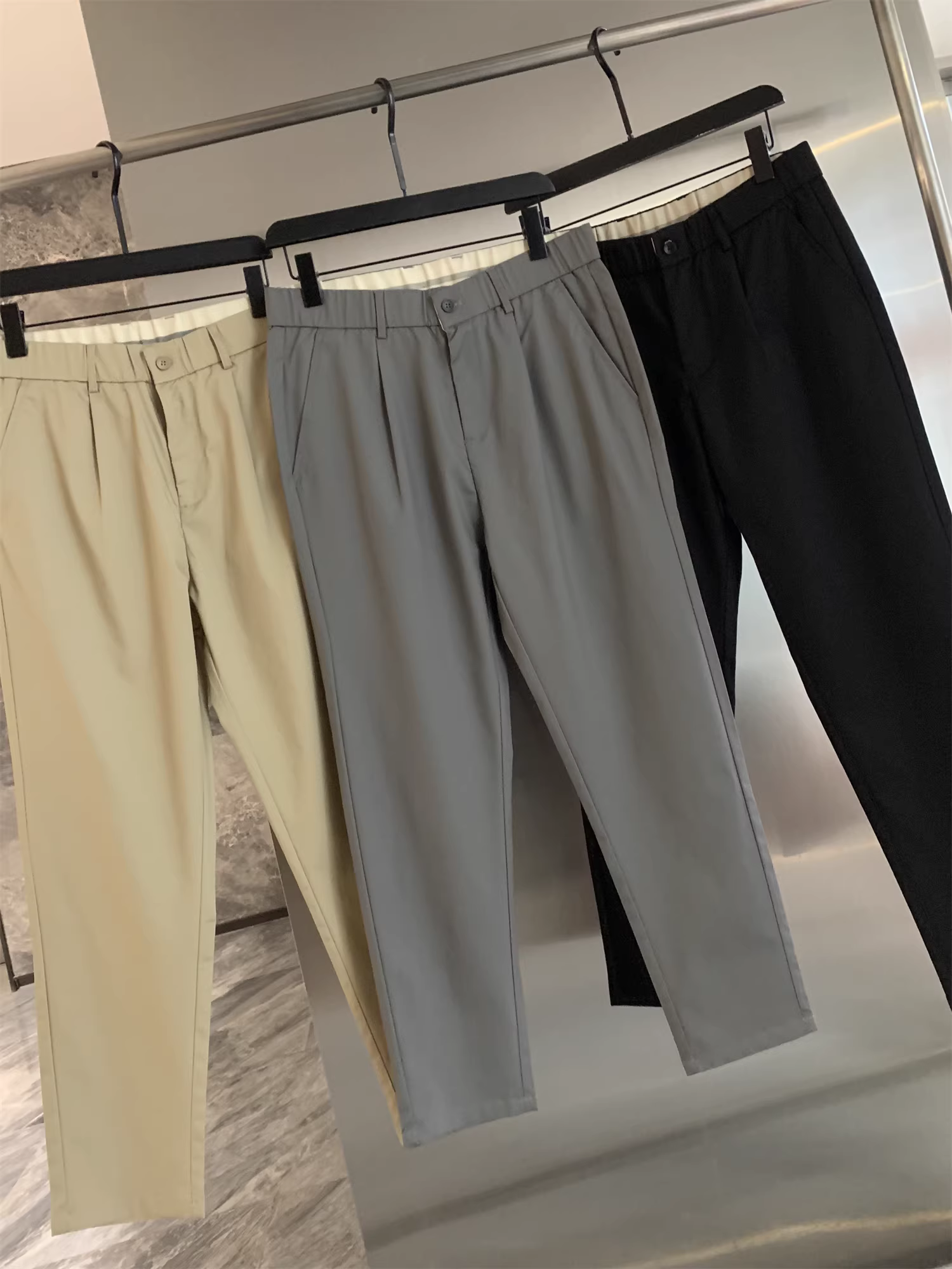 Dòng sản phẩm sợi tre Don Quixote! Thoáng khí và co giãn bốn chiều! Quần âu nam ống đứng màu trơn đa năng.