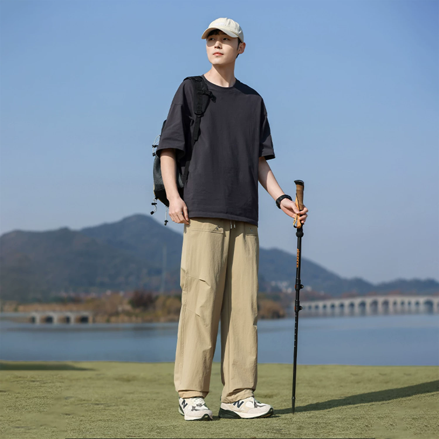 Don Quixote Mountain Series Light Outdoor! Unisex! Quần ống đứng lưng thun thông thường mùa hè mới