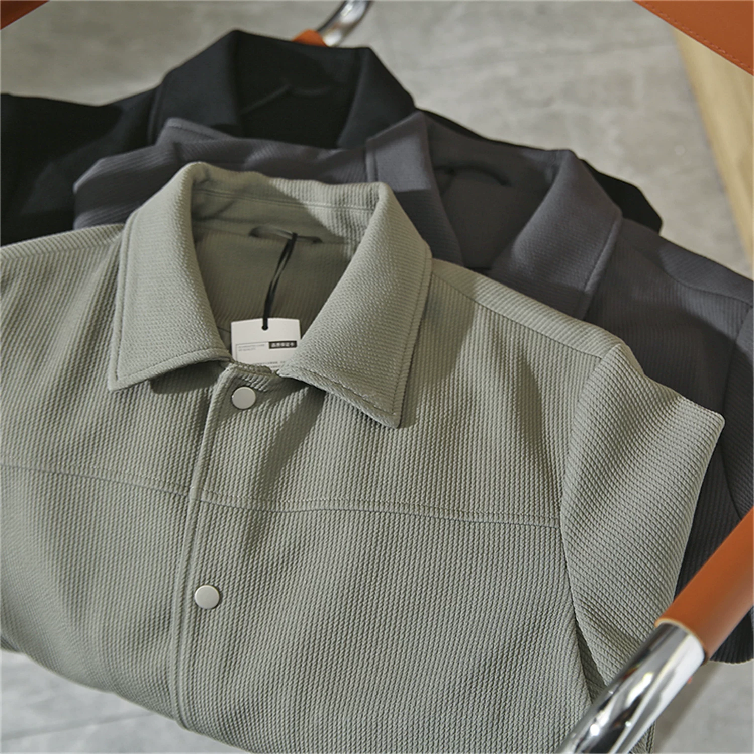 Trần nhà theo phong cách Don Quixote! Hình dáng tuyệt đỉnh! Áo khoác công sở mùa xuân mới dành cho nam.