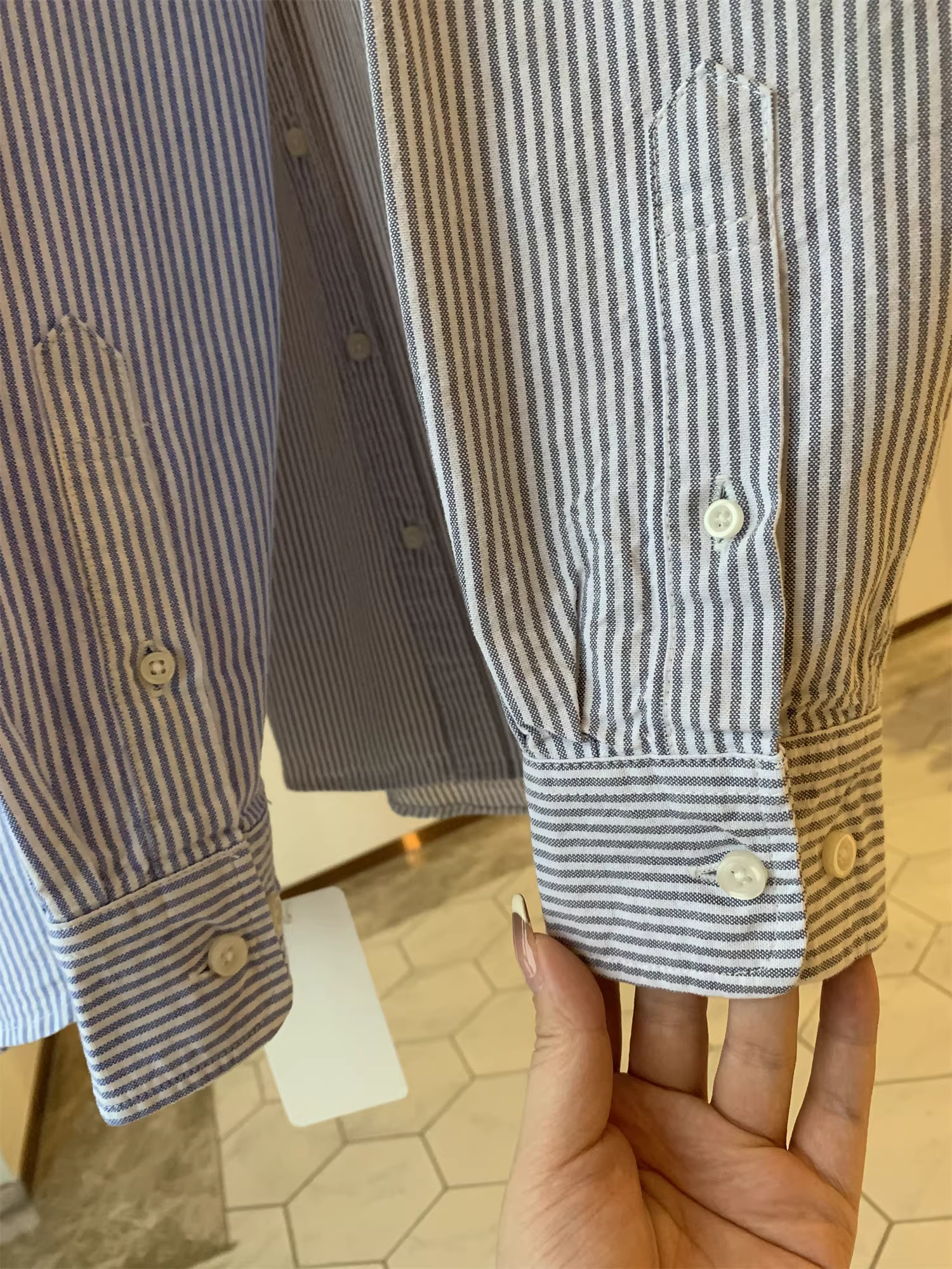 Dòng sản phẩm Don Quixote! Chất liệu vải Oxford cotton nguyên chất! Áo sơ mi dài tay kẻ sọc, phong cách công sở giản dị mùa thu đông dành cho nam.