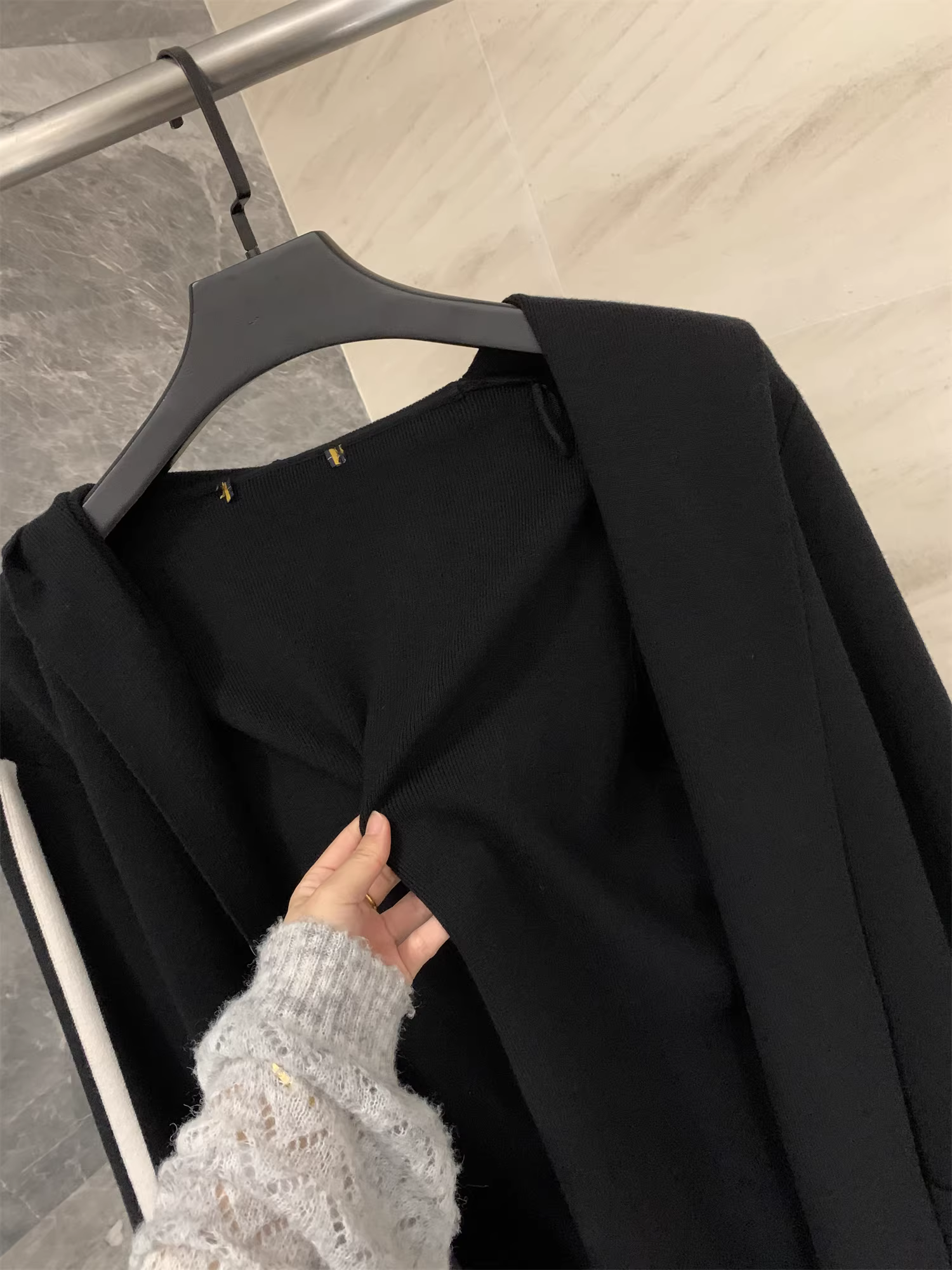 Giảm giá Don Quixote! Áo khoác cardigan dệt kim dài vừa phải có mũ trùm đầu dành cho nam mùa thu đông.