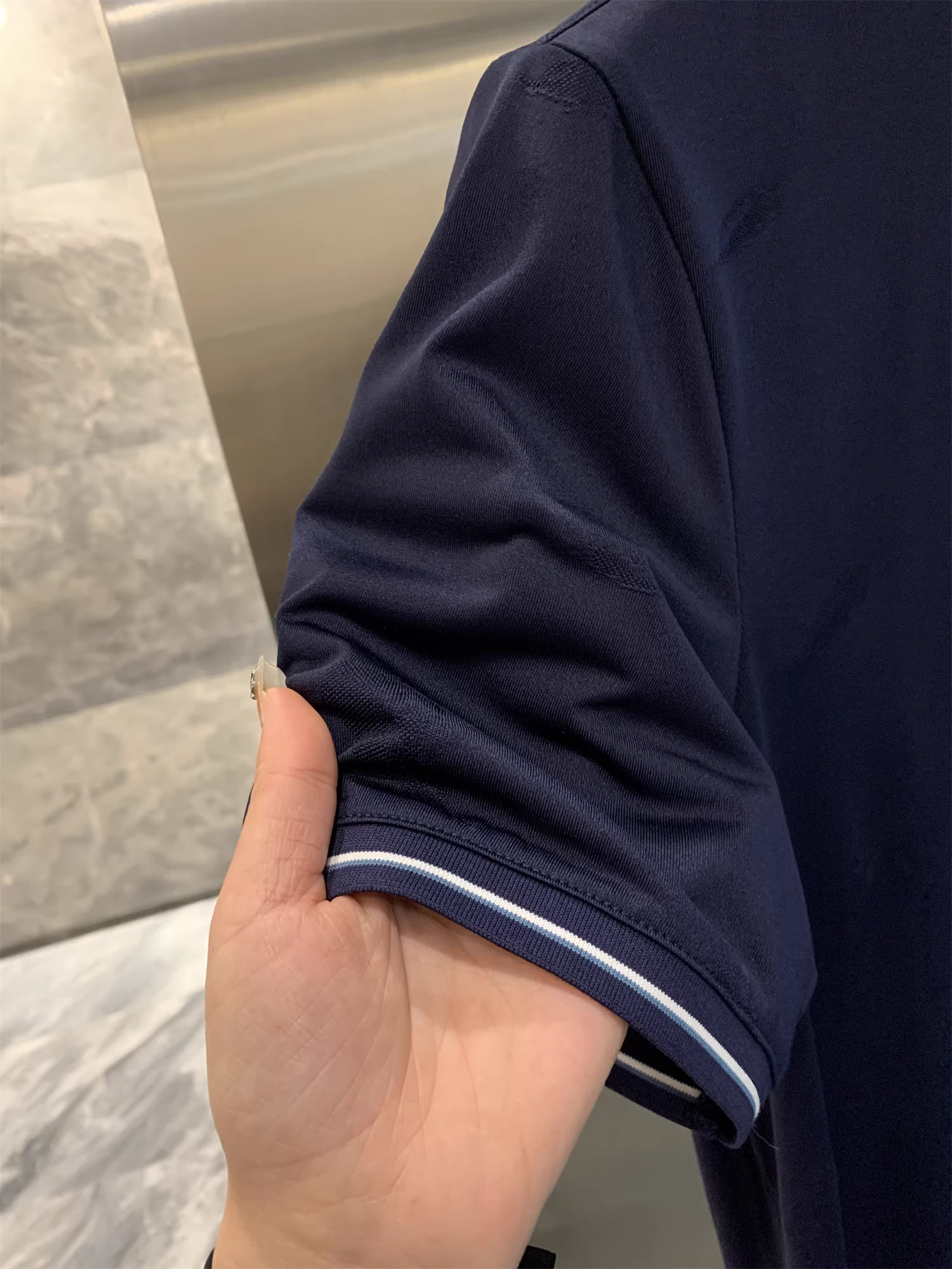 Áo polo nam mùa hè chất liệu pha tơ tằm Don Quixote! Họa tiết jacquard tối màu! Áo sơ mi ngắn tay phong cách business casual nhẹ nhàng.