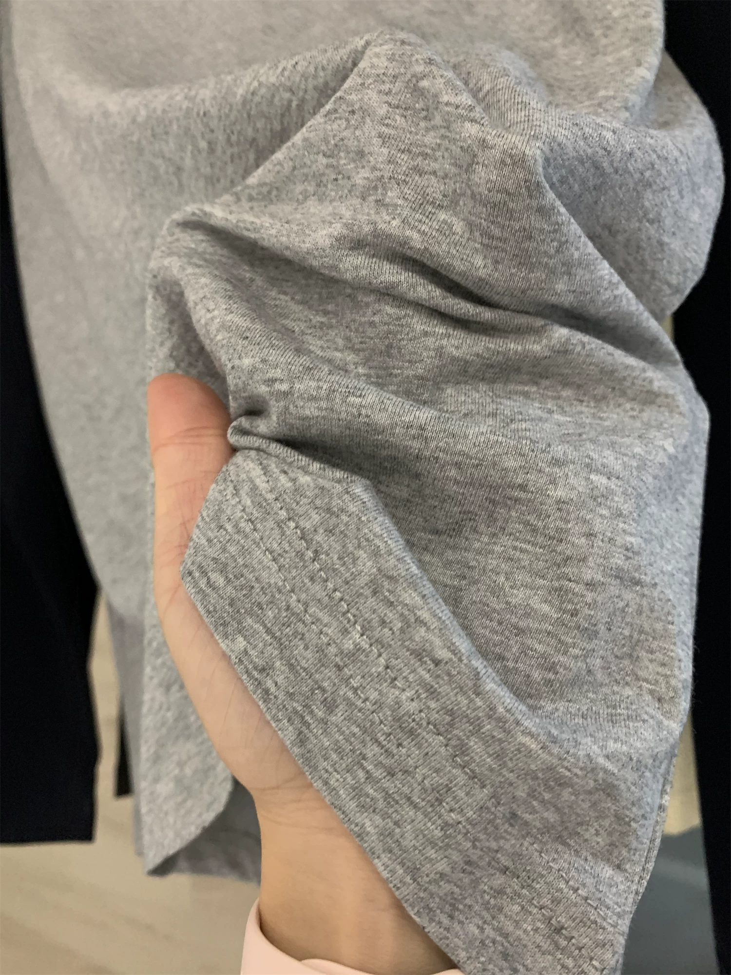 Dòng sản phẩm Don Quixote! Chất liệu vải cotton chải kỹ! Áo thun nam tay raglan phối màu.