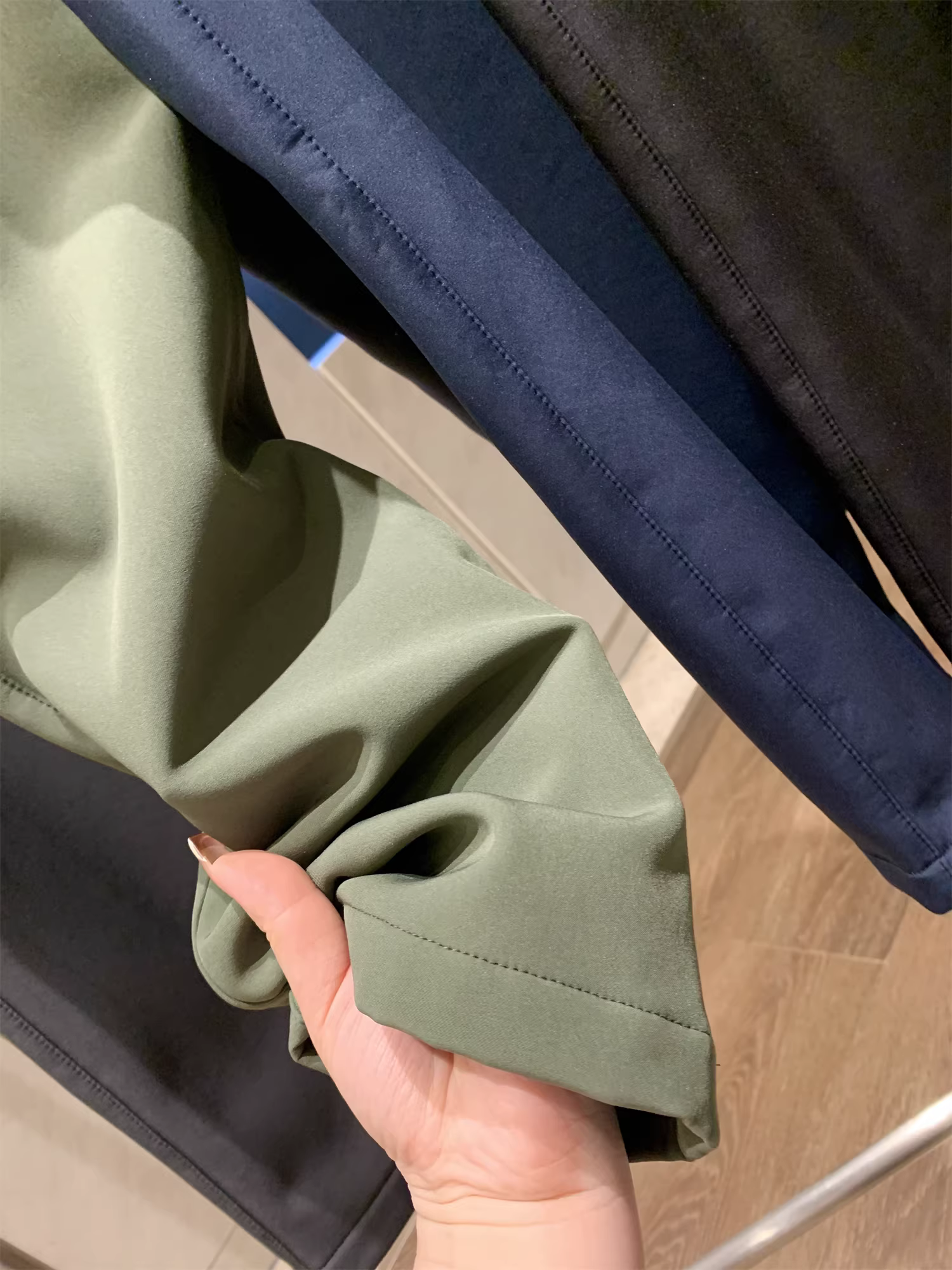 Don Quixote Nhẹ và ấm áp! Quần dài nam ngoài trời mùa thu đông có độ đàn hồi cao chống gió ấm áp lót lông cừu