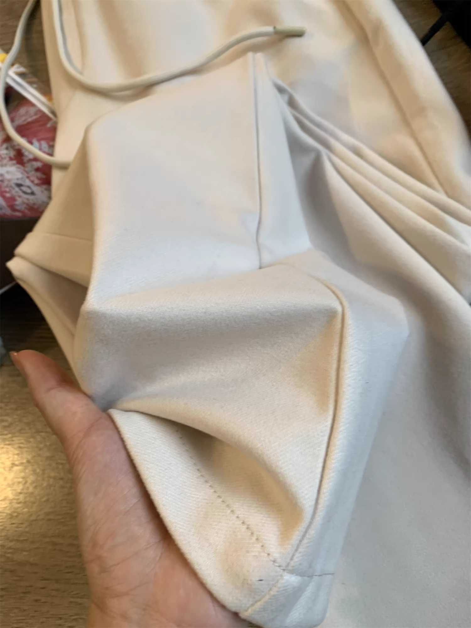 Chất liệu như len của Don Quixote! Thân thiện với da và ấm áp! Quần thể thao nam ống đứng lưng thun mùa thu