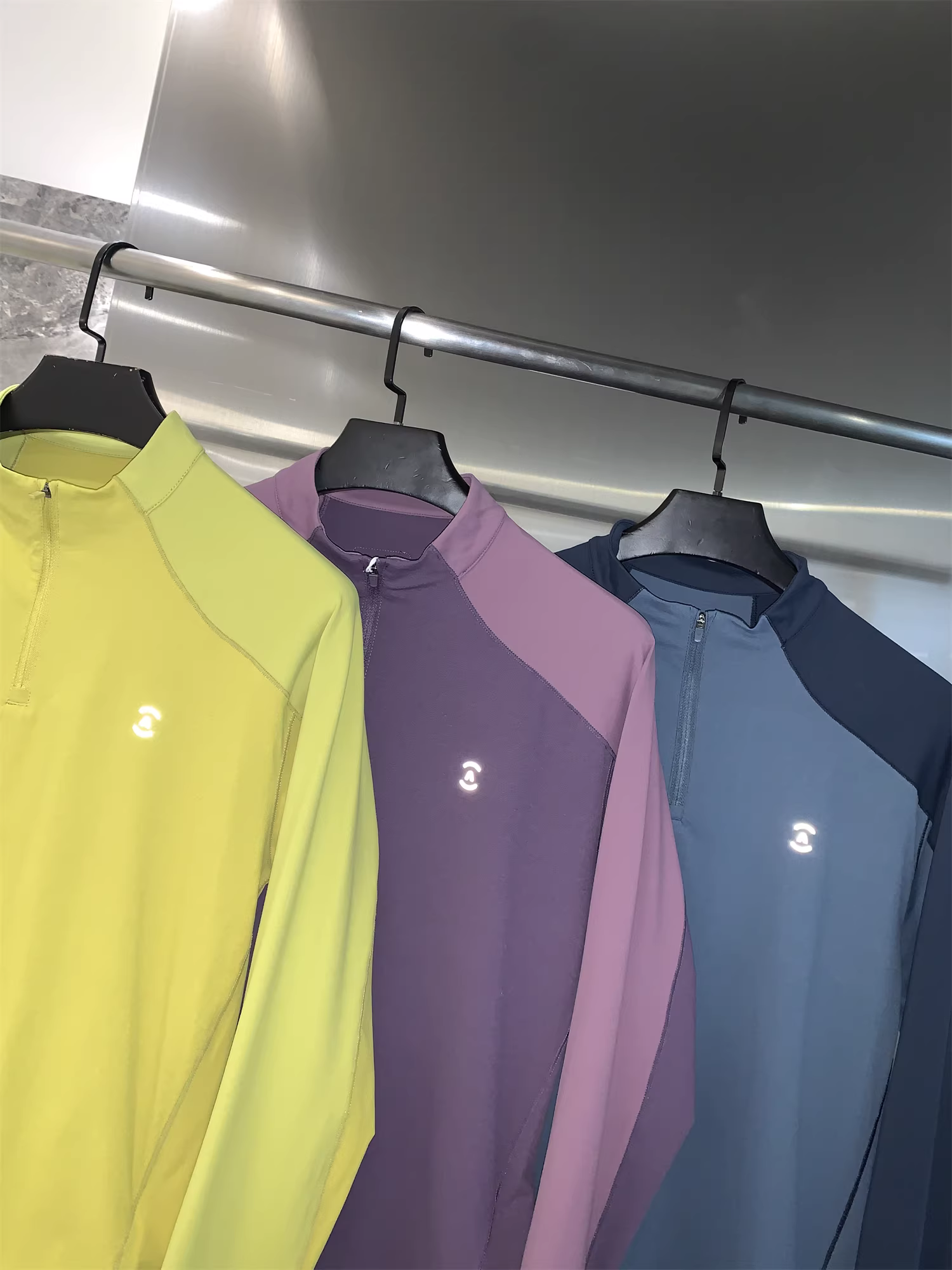 Hạt làm mát siêu nhỏ Don Quixote! Áo thun dài tay đa năng, cổ đứng, nửa khóa kéo, thoáng khí, nhanh khô dành cho nam và nữ