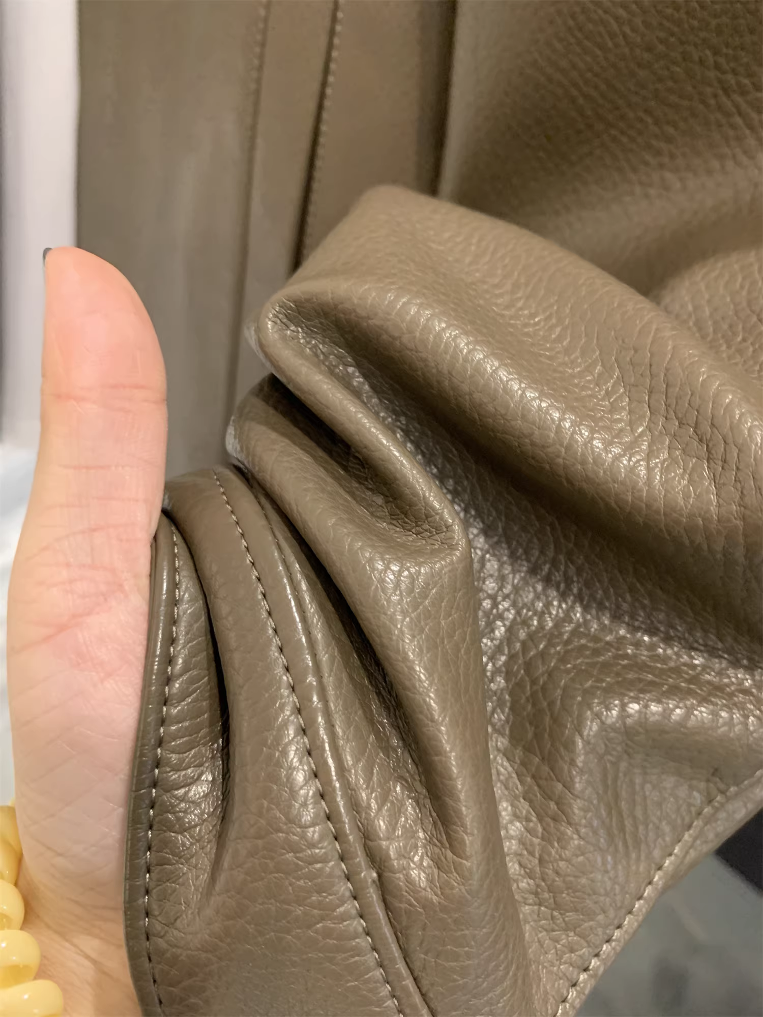 Áo khoác da PU thân thiện với môi trường của Don Quixote! Áo khoác da dáng rộng, cổ áo bóng, phong cách thường ngày