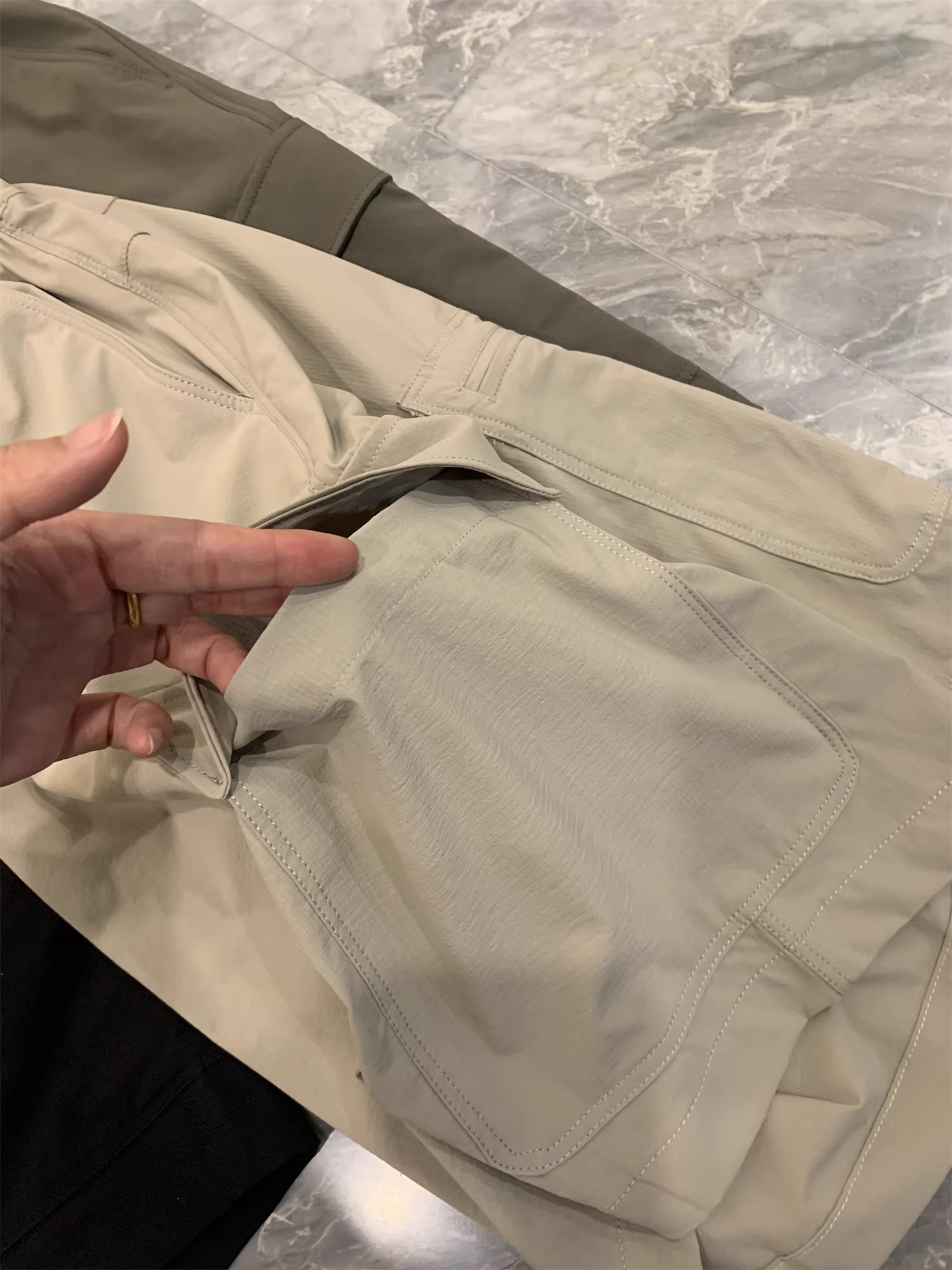 Quần short thể thao nam Don Quixote Ice Silk, chất liệu thoáng mát, thích hợp cho mùa hè, hoạt động ngoài trời, làm việc, phong cách thể thao, quần năm phần.