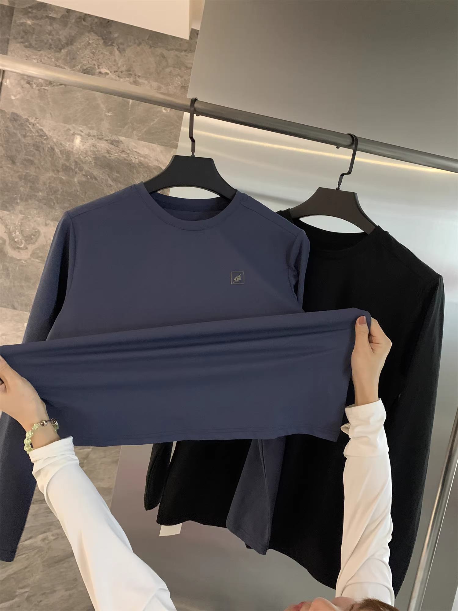 Don Quixote Nordic Nautical Series! Áo thun dài tay cổ tròn thông thường, nhẹ, mềm, nhanh khô, có độ đàn hồi cao dành cho nam giới.