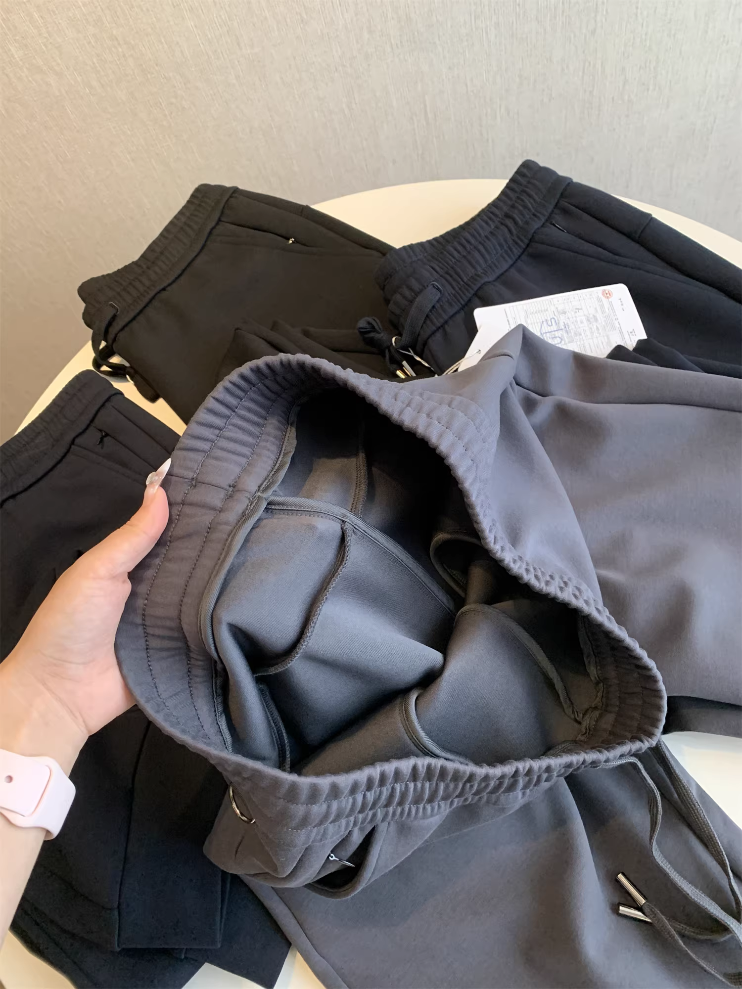 Vải lớp không khí Don Quixote! Mềm mại và thân thiện với làn da! Quần thể thao nam mùa thu đơn giản và đa năng, lưng thun/thun co giãn