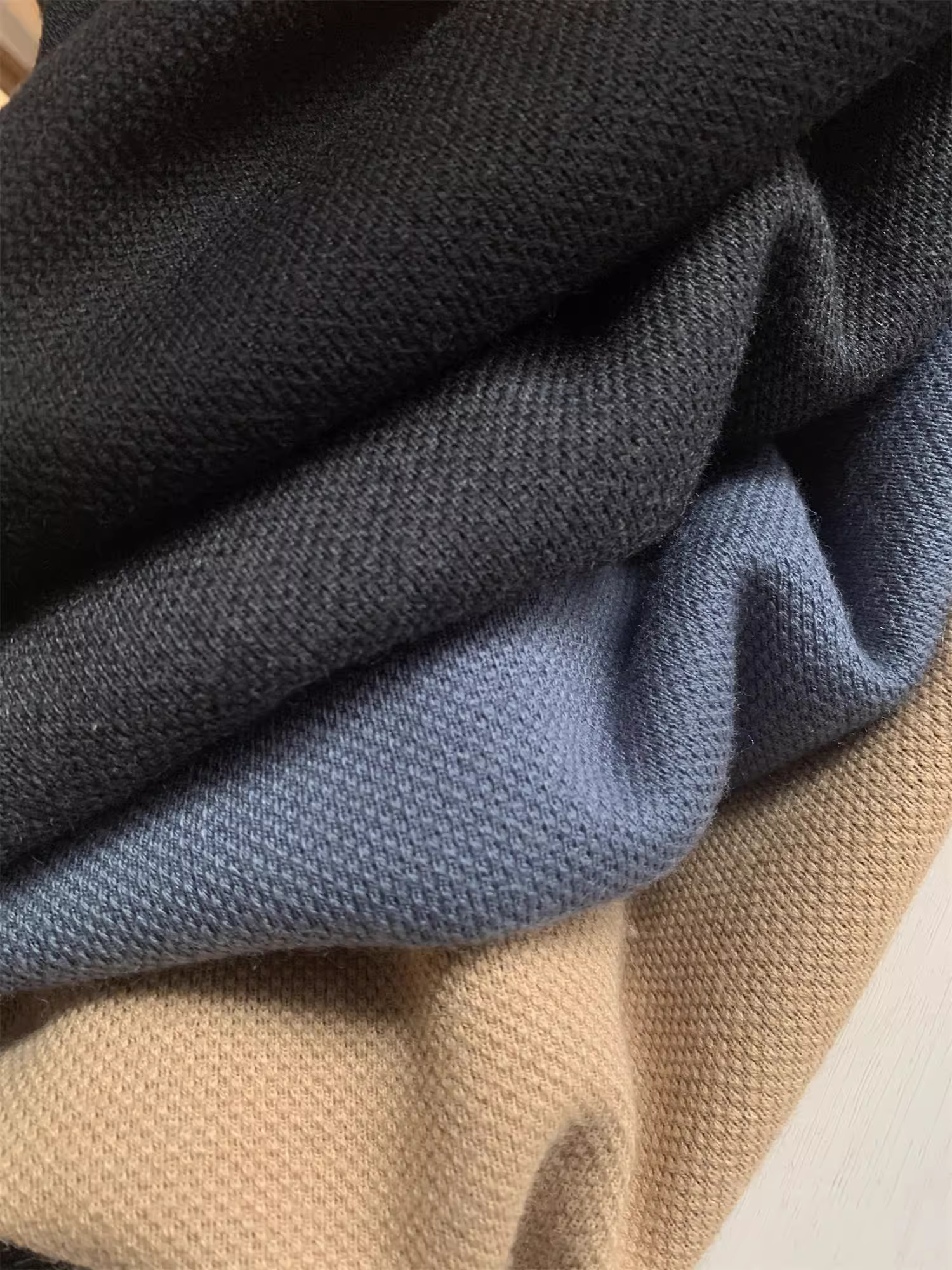 Don Quixote, chất lượng tuyệt vời! Áo len pha len! Áo len dệt kim màu trơn ấm áp lót lông cừu mùa đông.