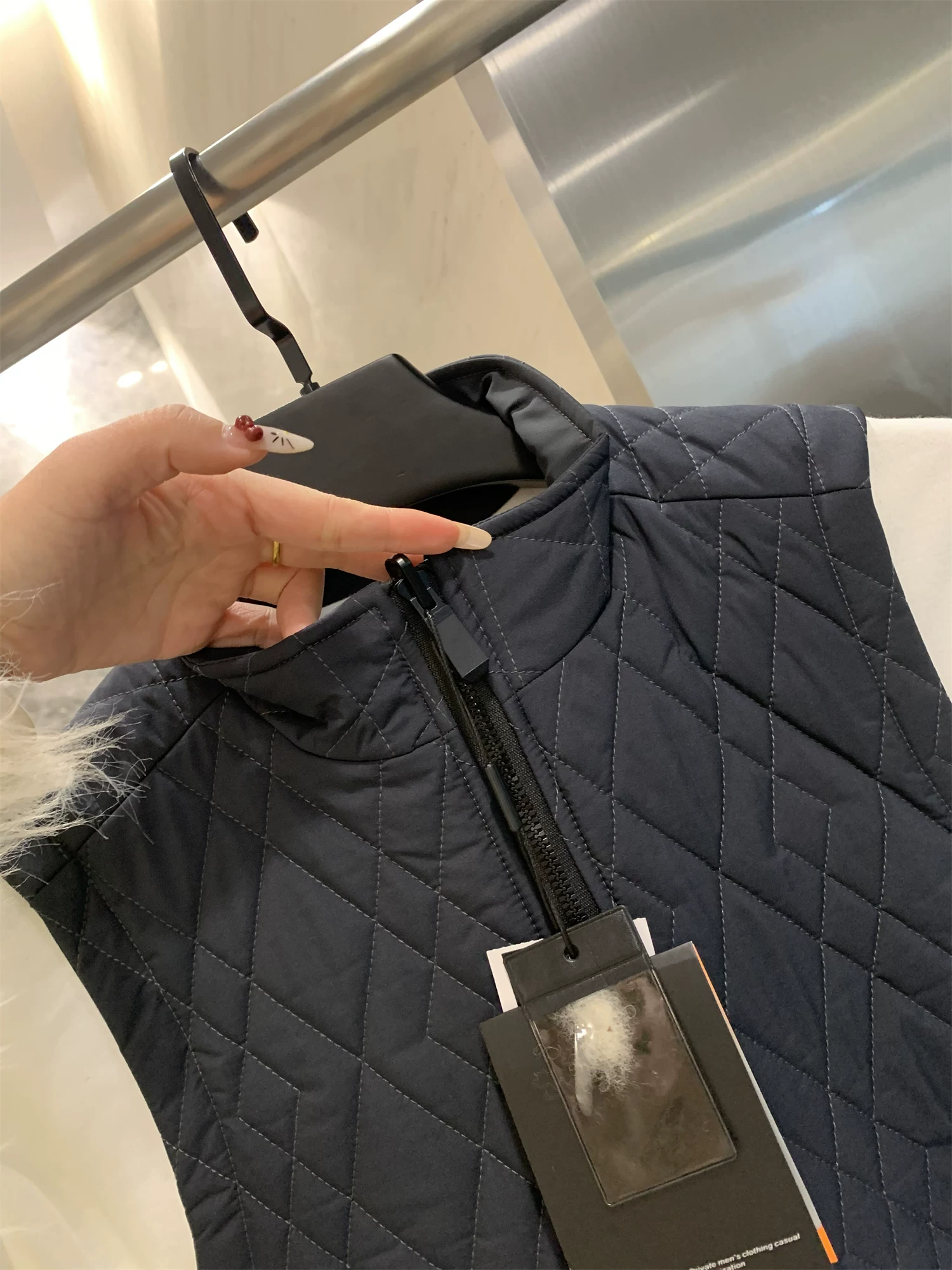 Don Quixote 100% chất liệu len cừu! Thiết kế có thể đảo ngược! Áo vest nam mùa thu đông chống gió và ấm áp