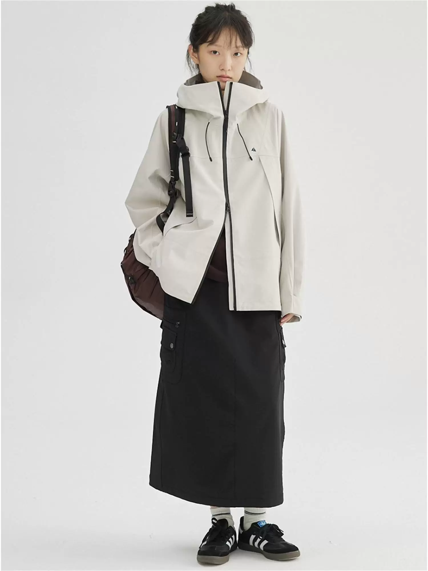 Áo khoác đôi Don Quixote Fengwang 3.0 chống gió và chống thấm nước hoàn toàn, chất liệu cứng cáp, kiểu dáng thời trang, phù hợp với mọi thời tiết ngoài trời.