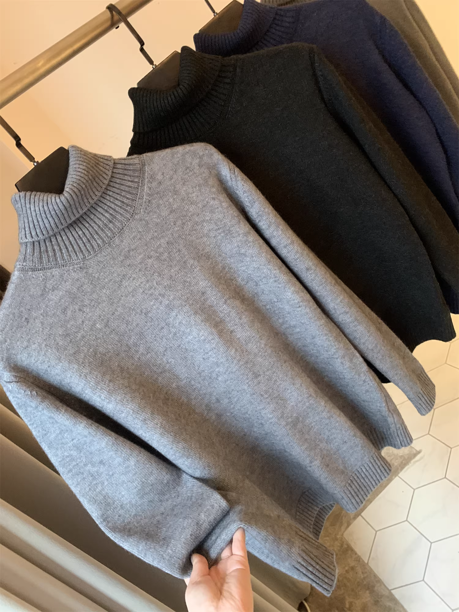 Don Quixote, hãy chọn phiên bản tiếng Đức! 75% len + 25% lông alpaca! Áo len dệt kim co giãn cổ cao mùa thu đông dành cho nam.