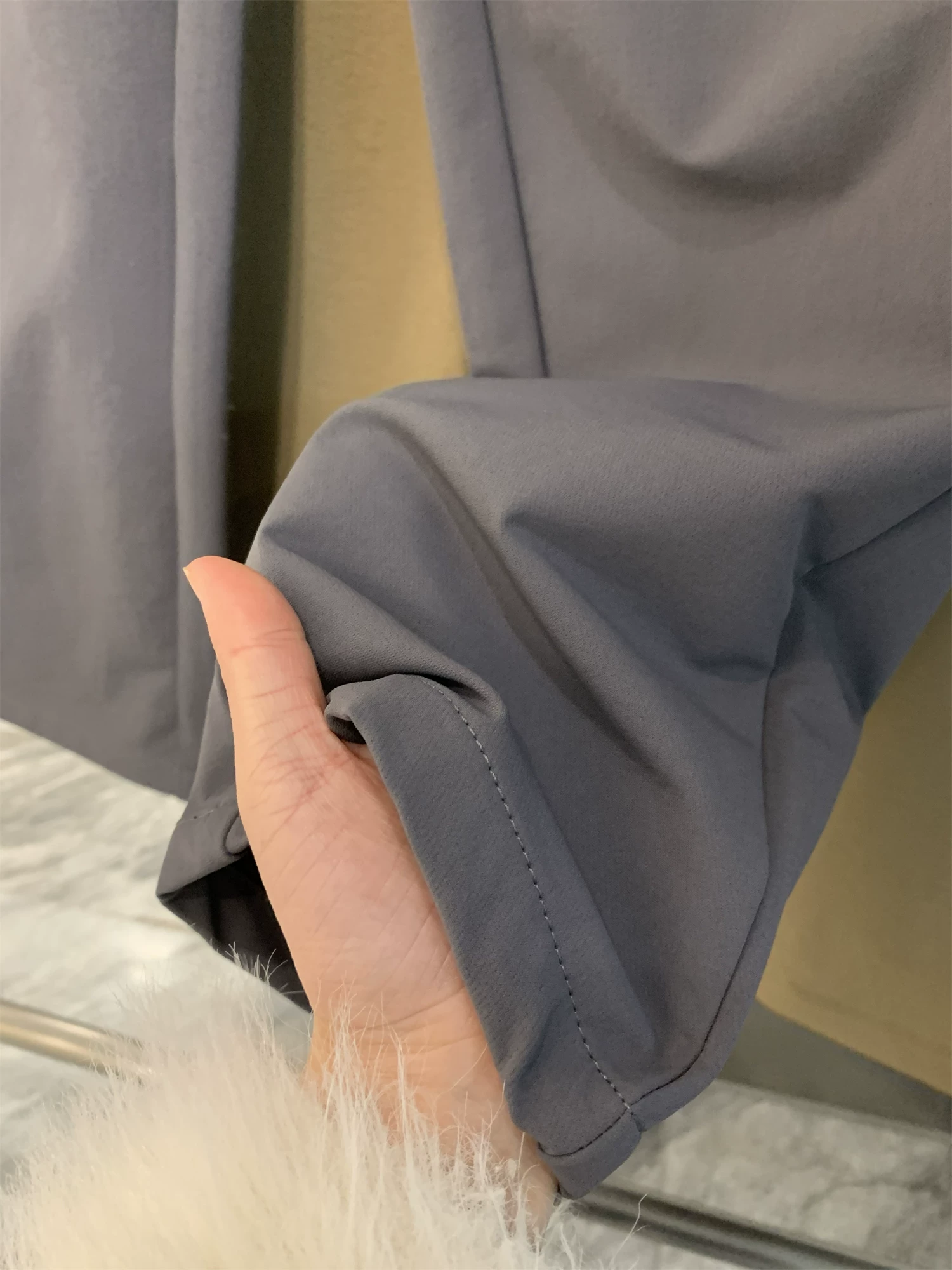 Công nghệ đen bốn lớp chống thấm Don Quixote! Quần âu nam dáng thẳng, chất liệu mềm mượt như lụa, kiểu dáng mới xuân hè.