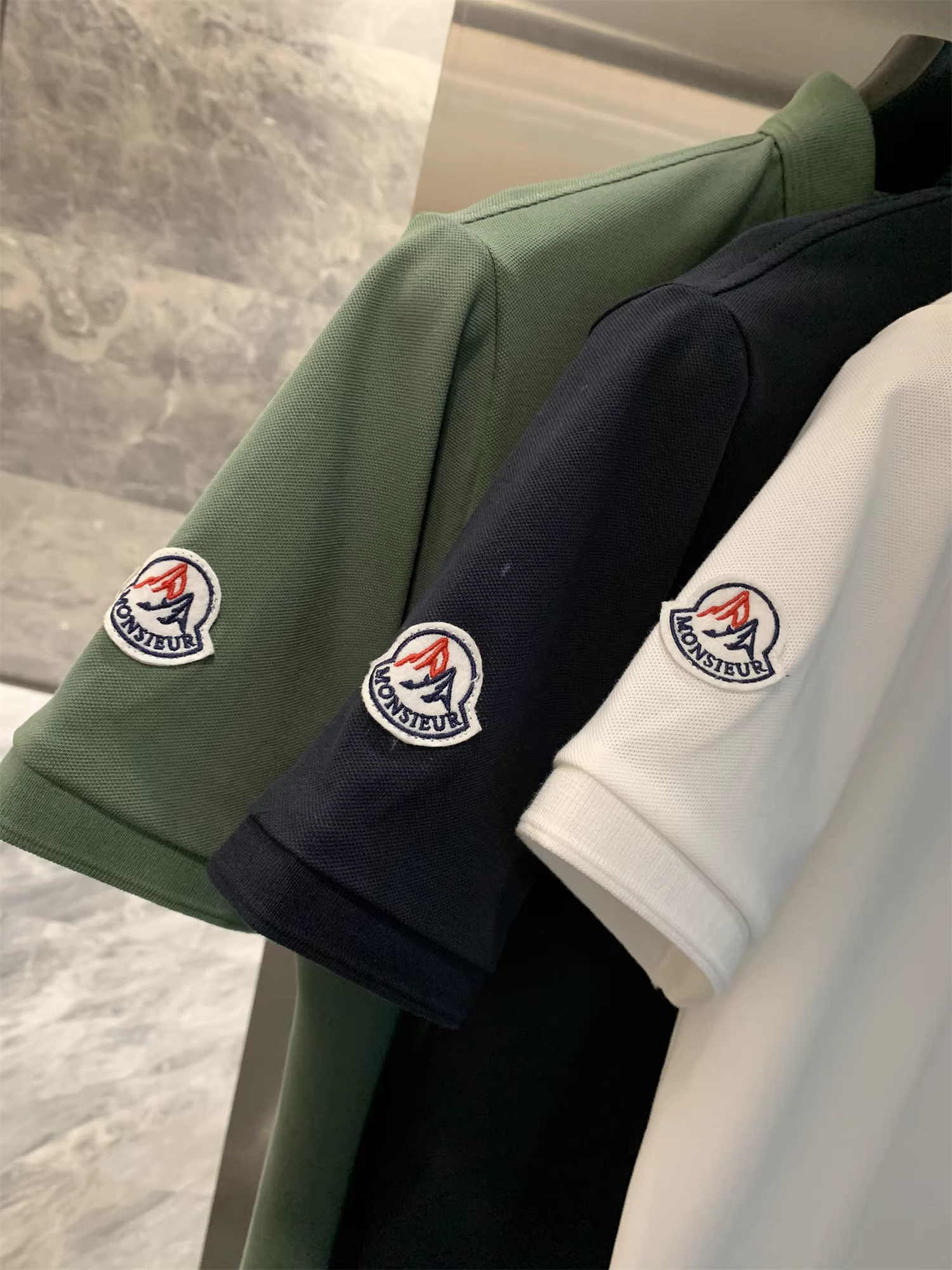 Don Quixote, chất lượng hàng đầu! Vải lưới pique cao cấp! Áo polo nam tay ngắn, cổ áo thêu chữ nổi.