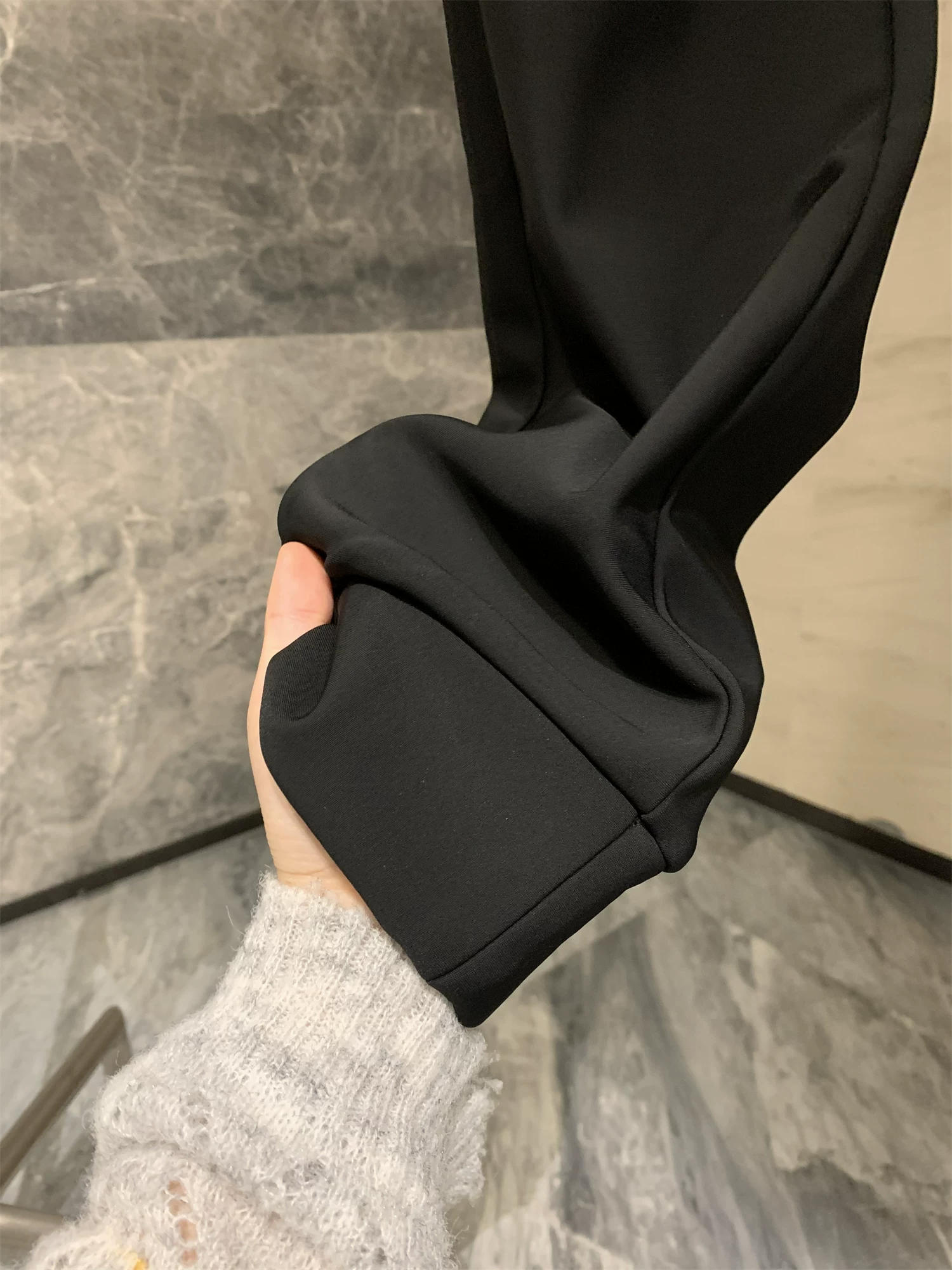 Quần Don Quixote có thể mặc trong ba mùa! Chất liệu vải công nghệ chống thấm ba lớp với lớp lót lông cừu mỏng, quần kiểu dáng đa năng, có bo/giảm eo.