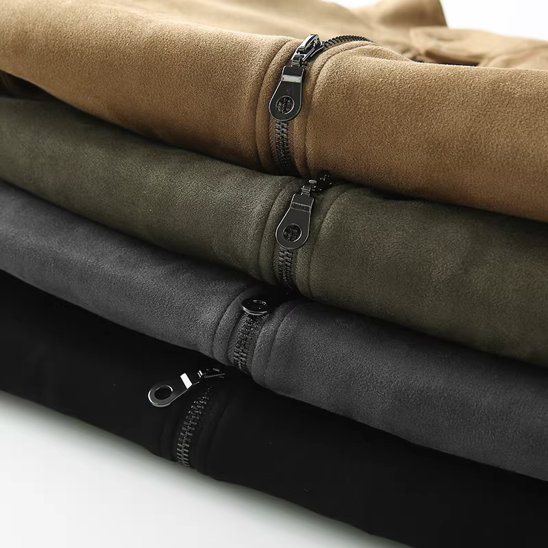 Dòng thiết kế Don Quixote! Áo khoác nam màu trơn, cổ đứng, chất liệu da lộn nhập khẩu, mềm mại và thoải mái.