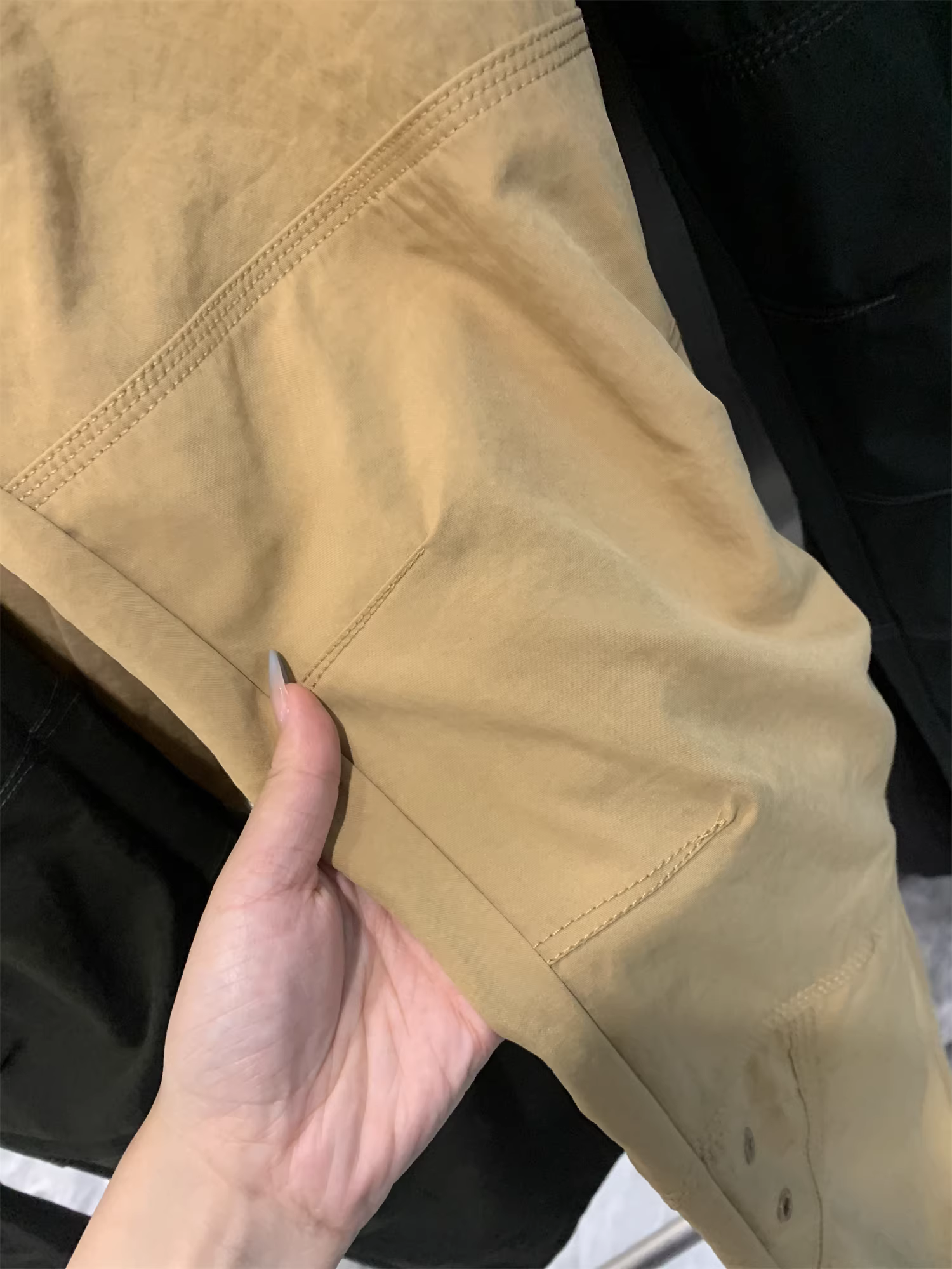 Sản phẩm chất lượng hàng đầu của thương hiệu Don Quixote! Quần kiểu cặp đôi, kiểu dáng ba chiều, nhanh khô, thoáng khí, nhẹ, quần công sở thông thường, hợp thời trang