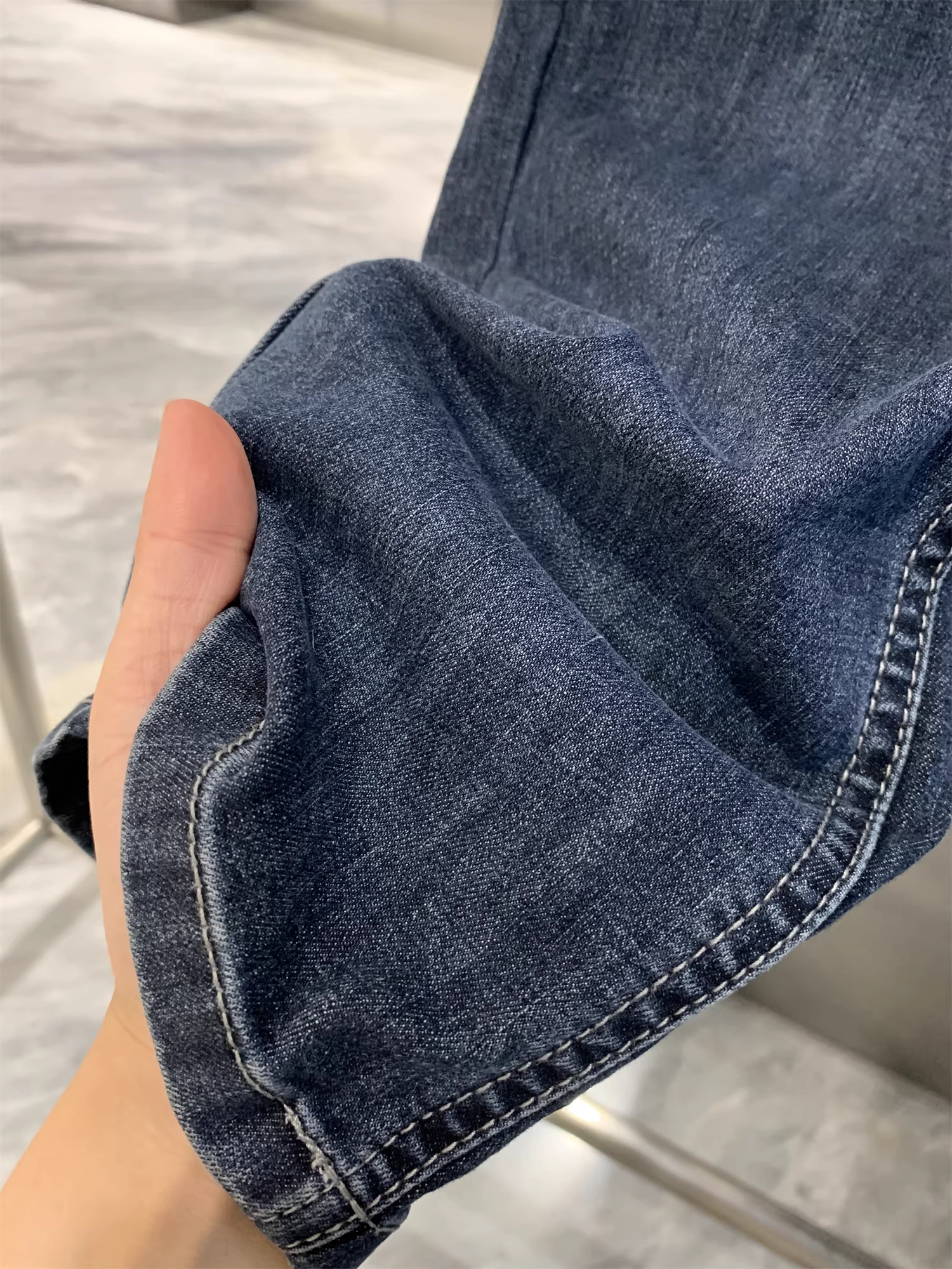 Công nghệ làm khô tiên tiến của Don Quixote! Giặt giũ bền bỉ! Xu hướng quần jean nam thẳng ống, đa năng, phong cách thường ngày.