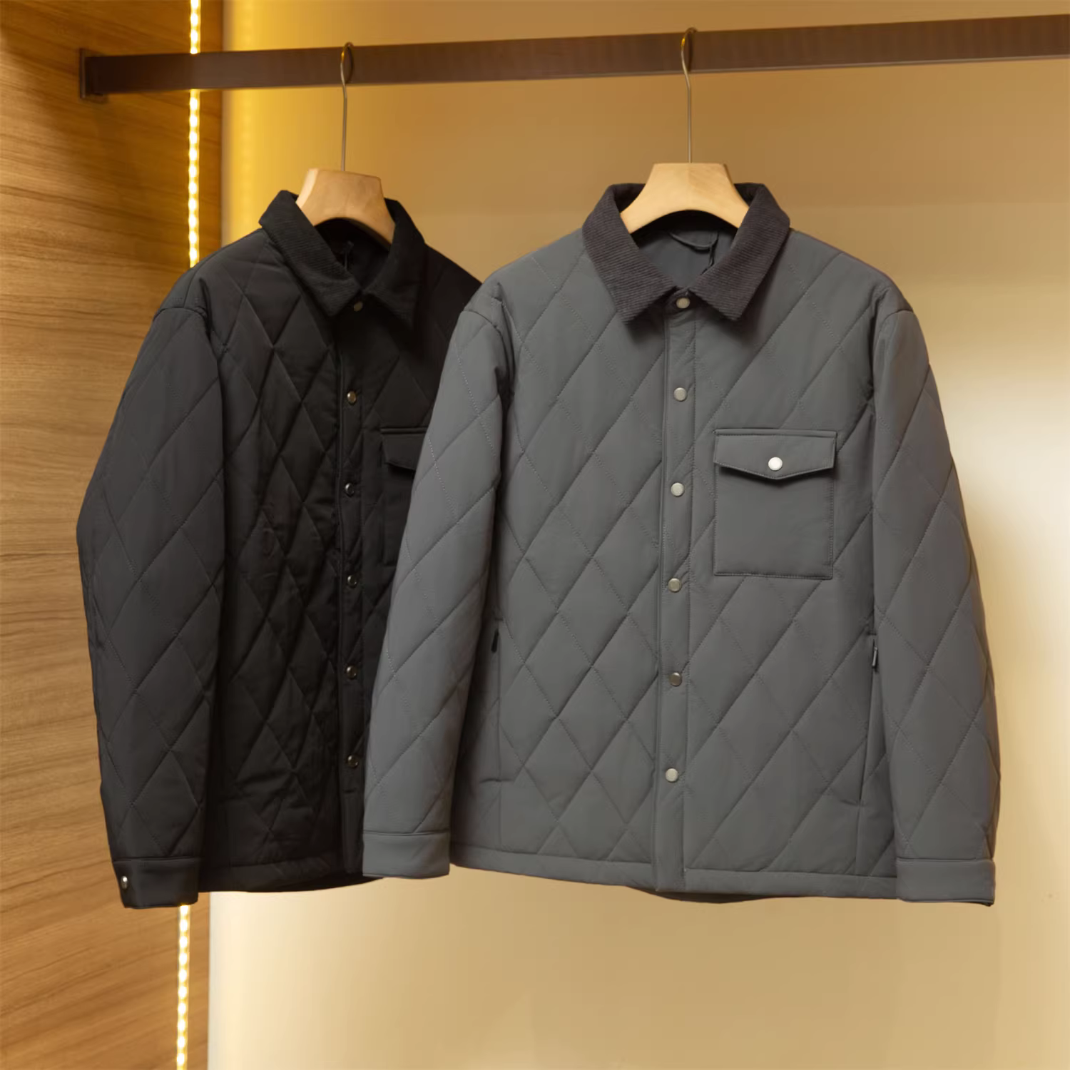 Don Quixote, phong cách tiền bạc cổ điển của Ý! Đường may chần hình thoi! Áo khoác cotton mùa đông dày dặn và ấm áp có cổ áo lật dành cho nam.