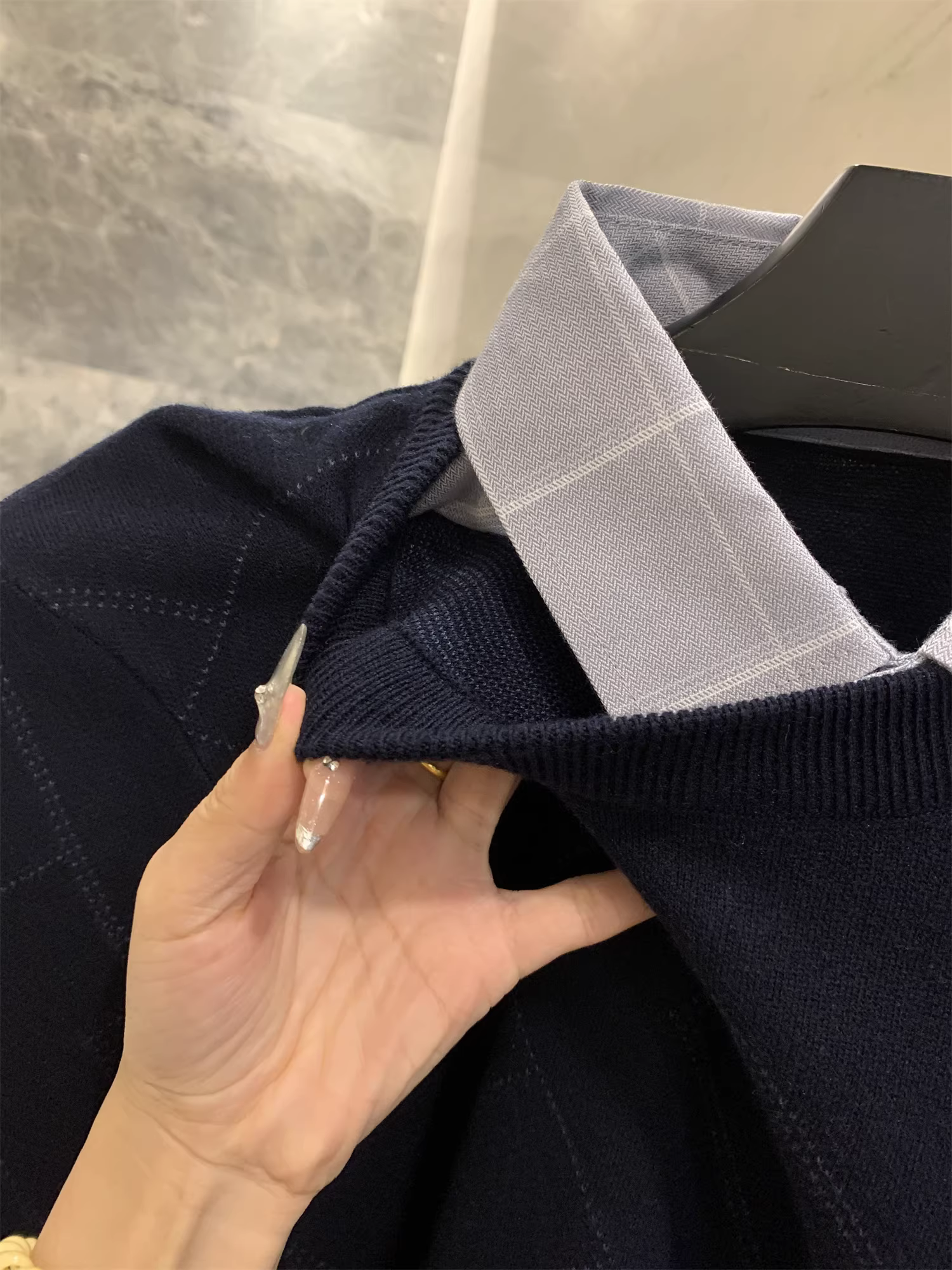 Hàng hiệu Don Quixote H! Chất liệu len pha! Áo len giả hai mảnh cổ sơ mi công sở nhẹ nhàng mùa thu đông