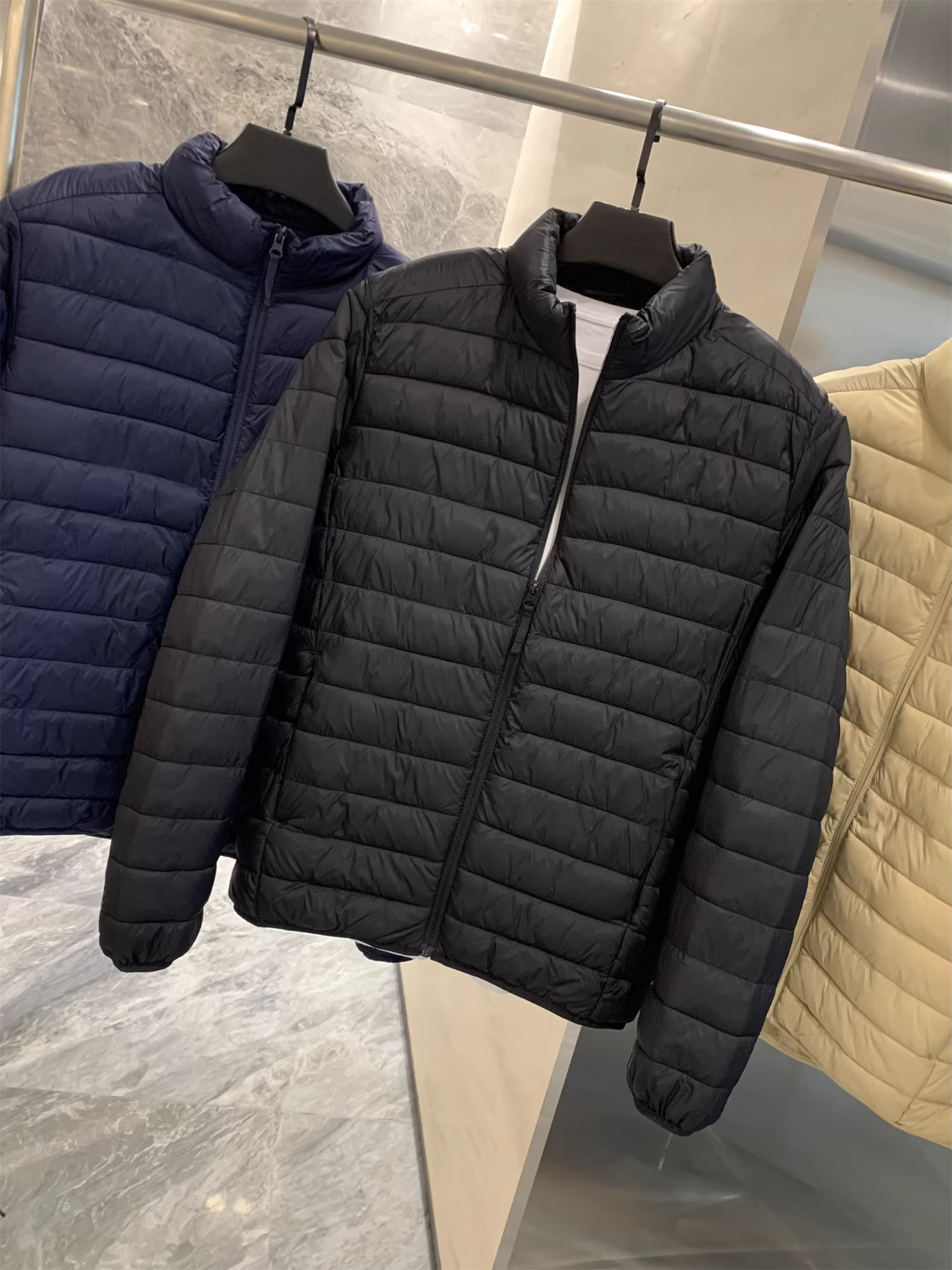 Bôn thưởng mất máu Don Quixote! E Ross Chunyuan! Áo khoác thường ngày có cổ đứng bằng vải cotton chần bông nhẹ.