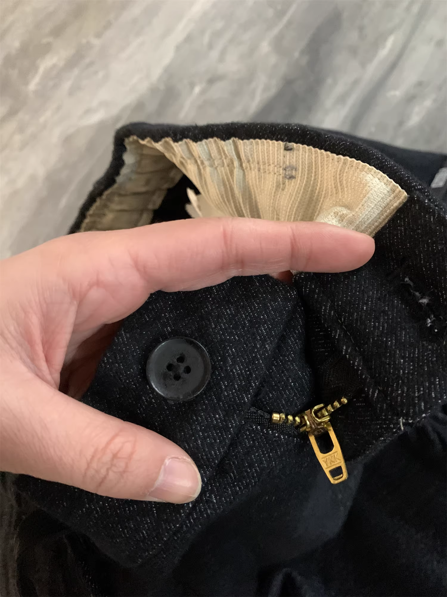 Don Quixote, hơi co giãn và thoải mái! Quần nam chất liệu chải mềm mại mùa xuân thu, lưng thun dày, kiểu dáng thẳng, phong cách thường ngày.