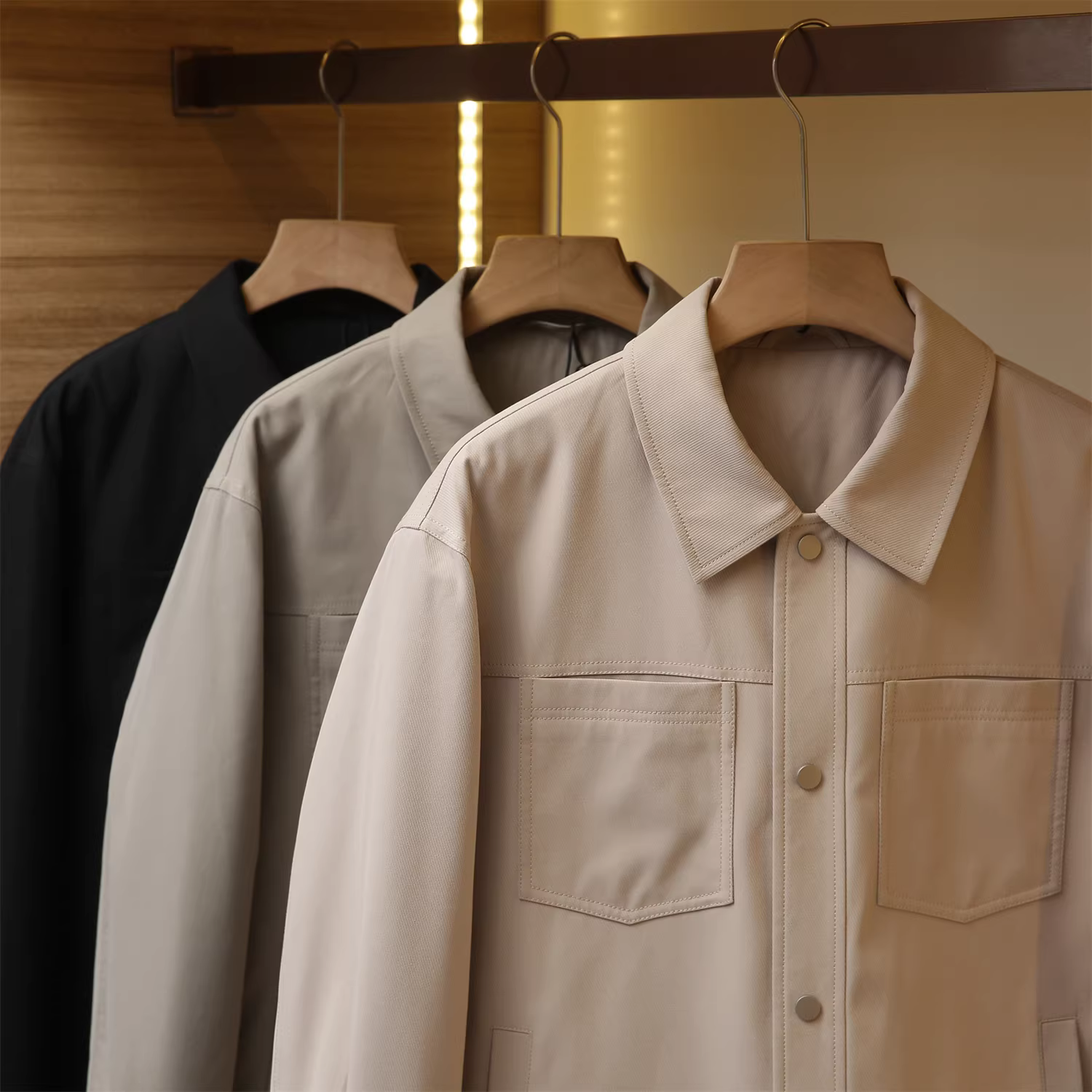 Áo khoác nam Don Quixote ODM, sản phẩm độc quyền! Lót bông may chần kim cương! Áo khoác cotton dáng vest công sở nhẹ nhàng, phong cách thu đông.