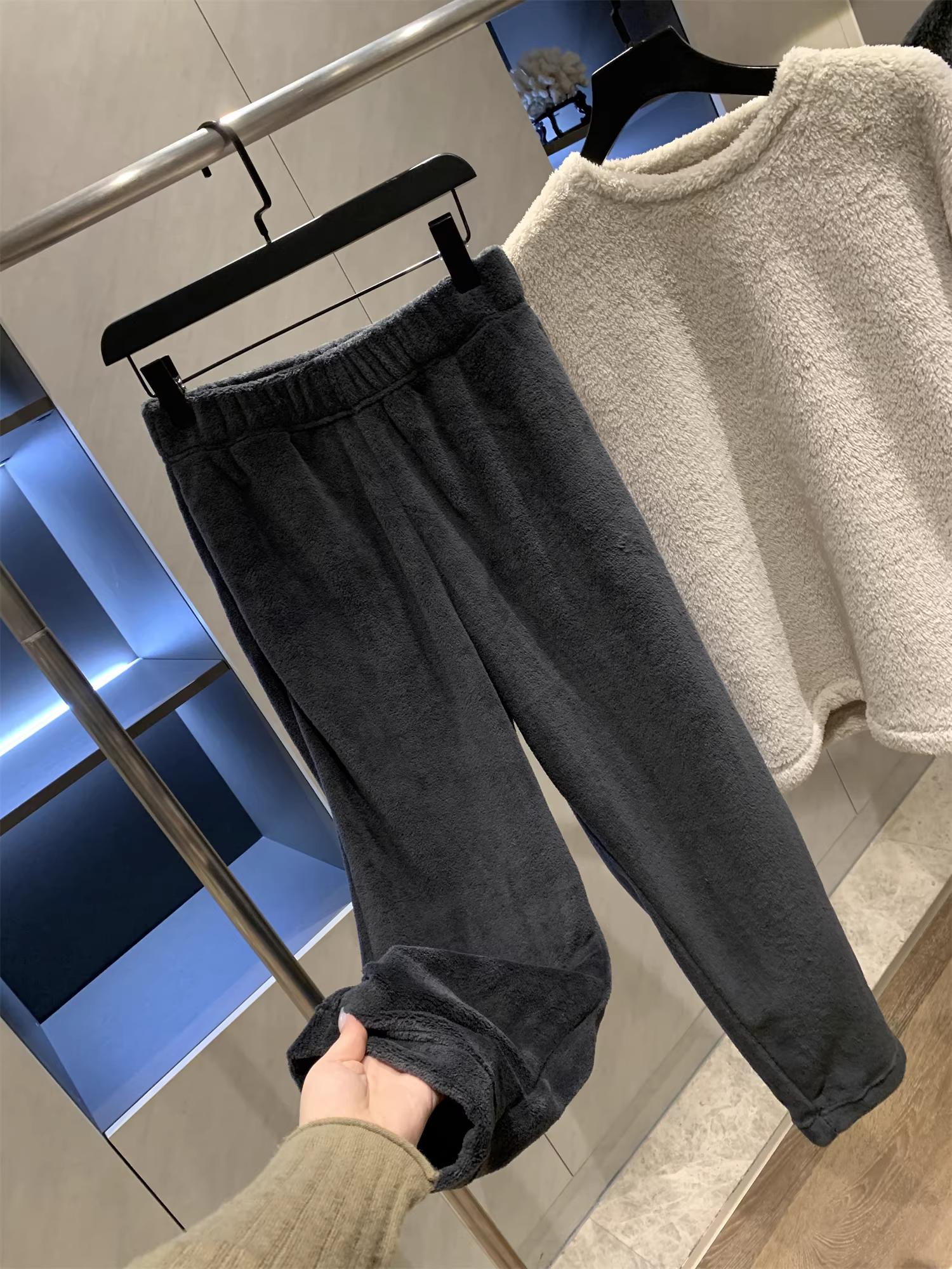 Đơn đặt hàng của Don Quixote tại Nhật Bản đã bị hủy! Bộ đồ ngủ nam mùa thu đông thân thiện với làn da, ấm áp, màu trơn, đa năng, hợp thời trang