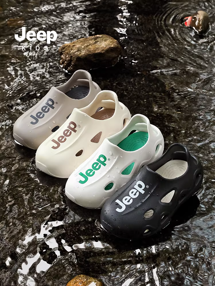 Dép quai ngang mùa hè Shuoxi cho bé trai Jeep, mẫu mới 2025, kiểu kín mũi, giày nước trẻ em, giày đi biển cho bé gái