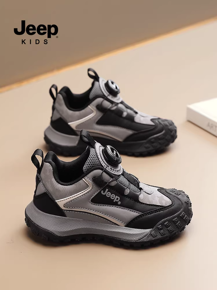 Giày thể thao trẻ em Jeep lót lông cừu mùa đông 2025 mới, giày chạy bộ bằng da, giày cotton đôi, giày nữ