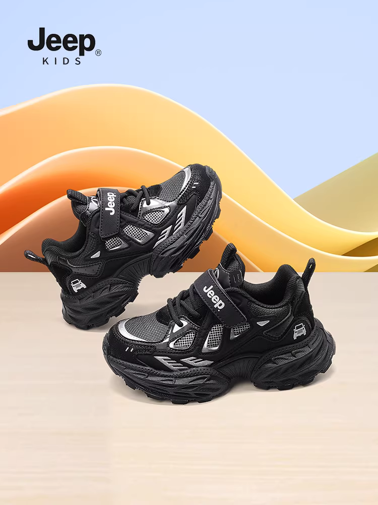 Giày thể thao trẻ em màu đen Jeep, giày chạy bộ mới mùa thu 2025 dành cho bé gái, giày bố nhẹ mùa xuân thu dành cho bé trai.