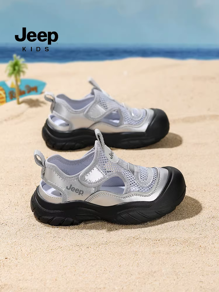 Giày đi biển dành cho trẻ em Jeep dành cho bé trai mùa hè 2025 Dép đế mềm mới có quai khóa Velcro, thoáng khí, chống trượt, nhẹ và thoải mái