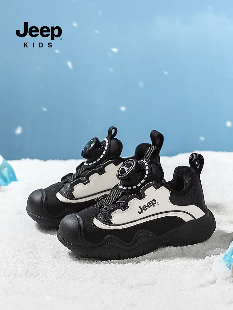 Giày trẻ em Jeep mùa đông 2024, giày thể thao trẻ em mới có khóa xoay, lót lông cừu giữ ấm, giày cotton đôi cho mùa thu đông.