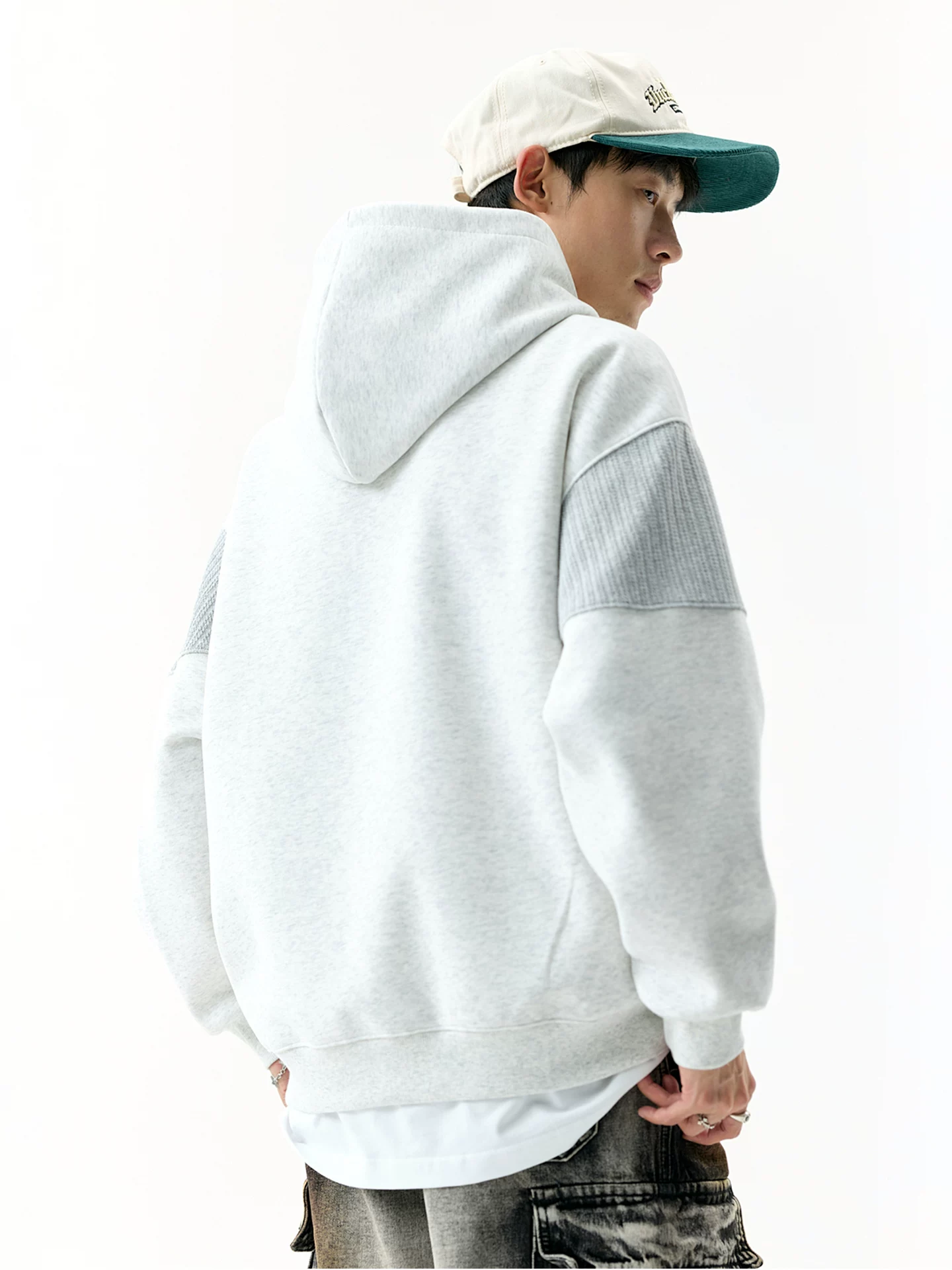 Áo hoodie có mũ trùm đầu hạng nặng OMZM340G dành cho nam, phong cách đường phố cao cấp của Mỹ mùa thu, áo hoodie thể thao dài tay phối màu chắp vá.