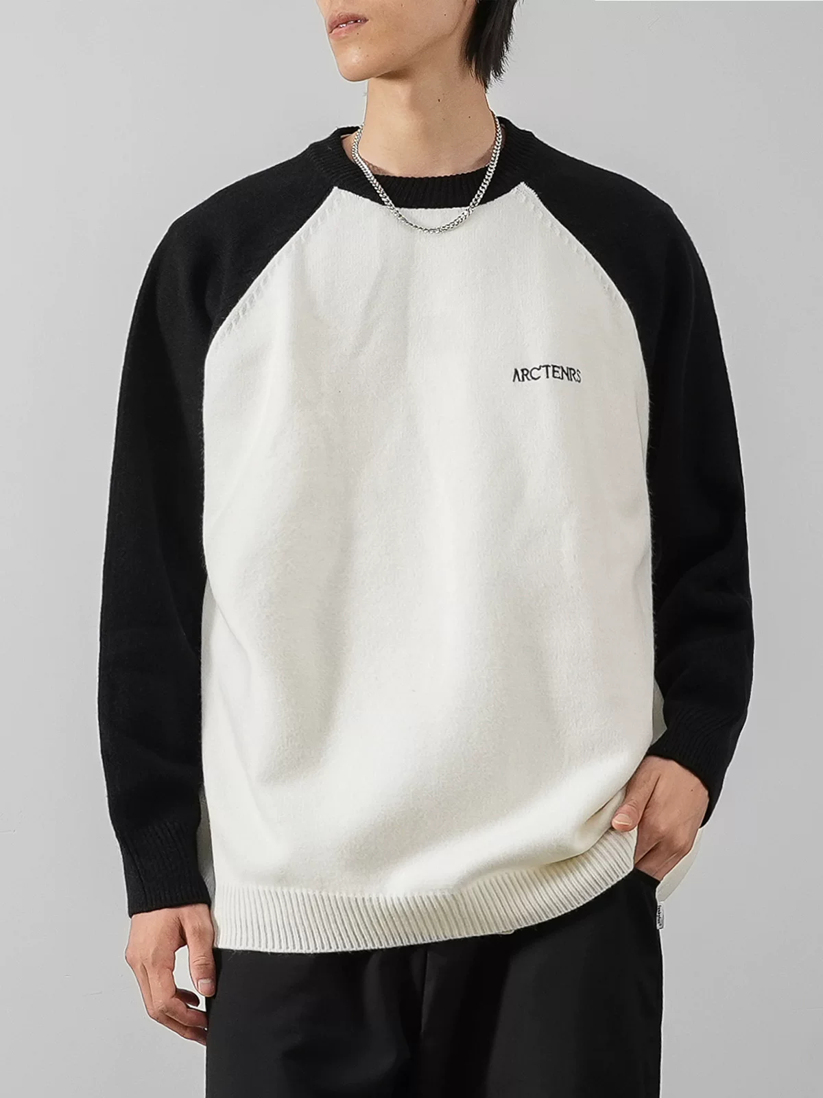 Áo len cổ tròn tay raglan phối màu cổ điển OMZM dành cho nam, áo sơ mi đế dày dặn ấm áp mùa thu đông, áo len dài tay phối màu