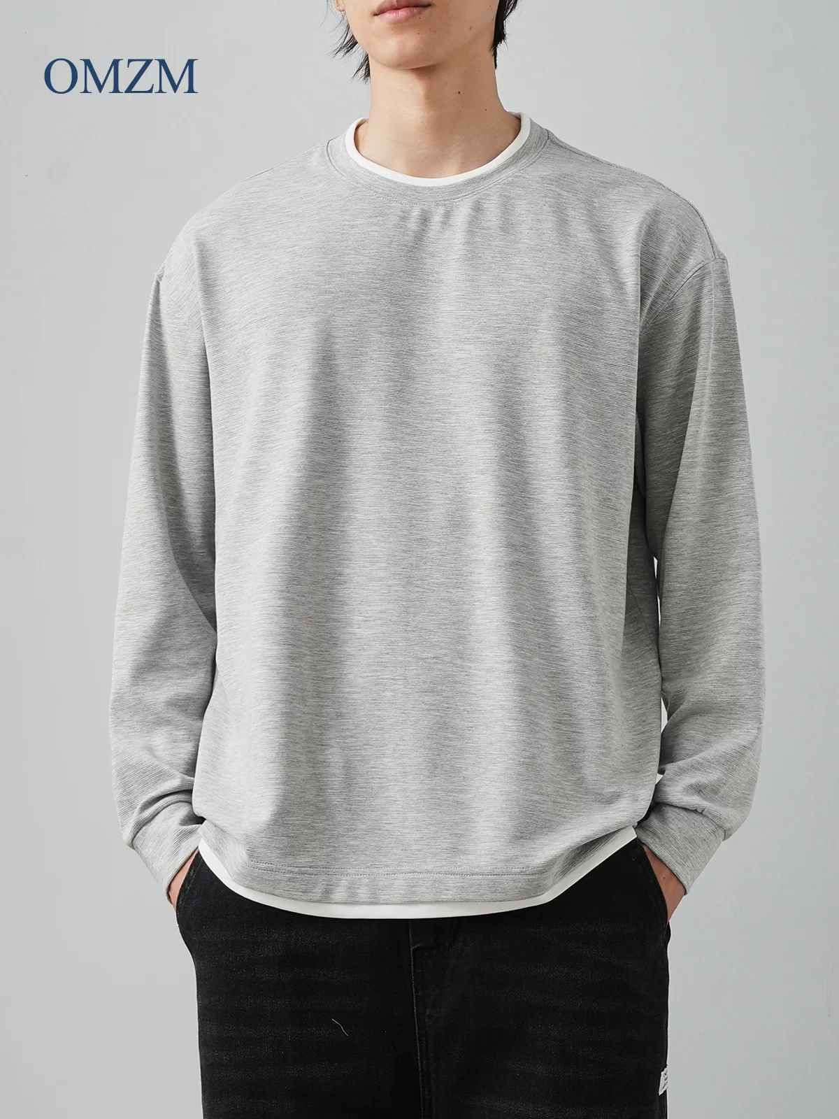 Áo thun dài tay giả hai mảnh hạng nặng OMZM300G dành cho nam giới, áo sơ mi cổ tròn dáng rộng màu trơn mùa thu dành cho giới trẻ