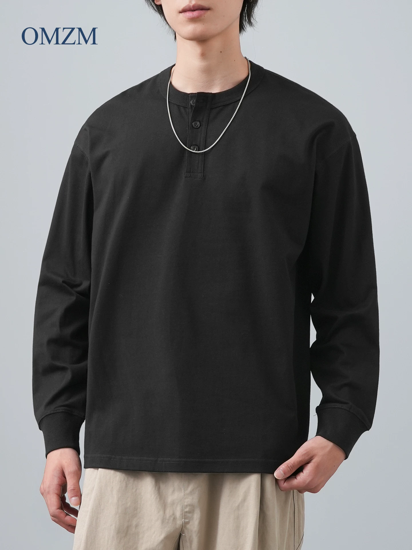 Áo thun nam dài tay cổ trụ hạng nặng OMZM, áo sơ mi trắng đơn giản phong cách Mỹ mùa thu, áo chui đầu dáng rộng thông thường.