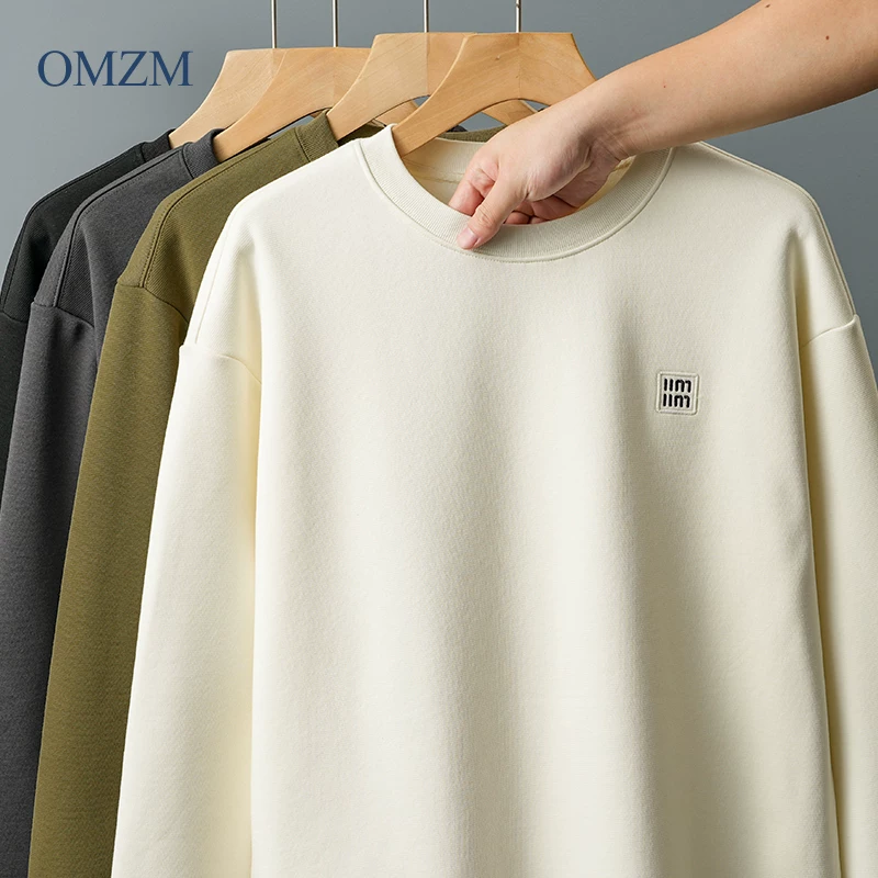 Áo len cổ tròn lót lông cừu hạng nặng OMZM460G dành cho nam, áo khoác dài tay thêu rộng rãi mùa thu đông, áo lớp lót dày dặn giữ ấm.