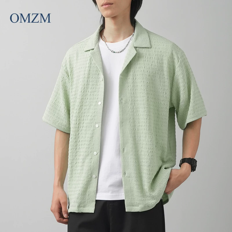 Áo sơ mi nam cổ Cuba chất liệu OMZM, tay ngắn, dáng rộng, chất liệu mềm mại, chống nhăn, không cần là ủi.