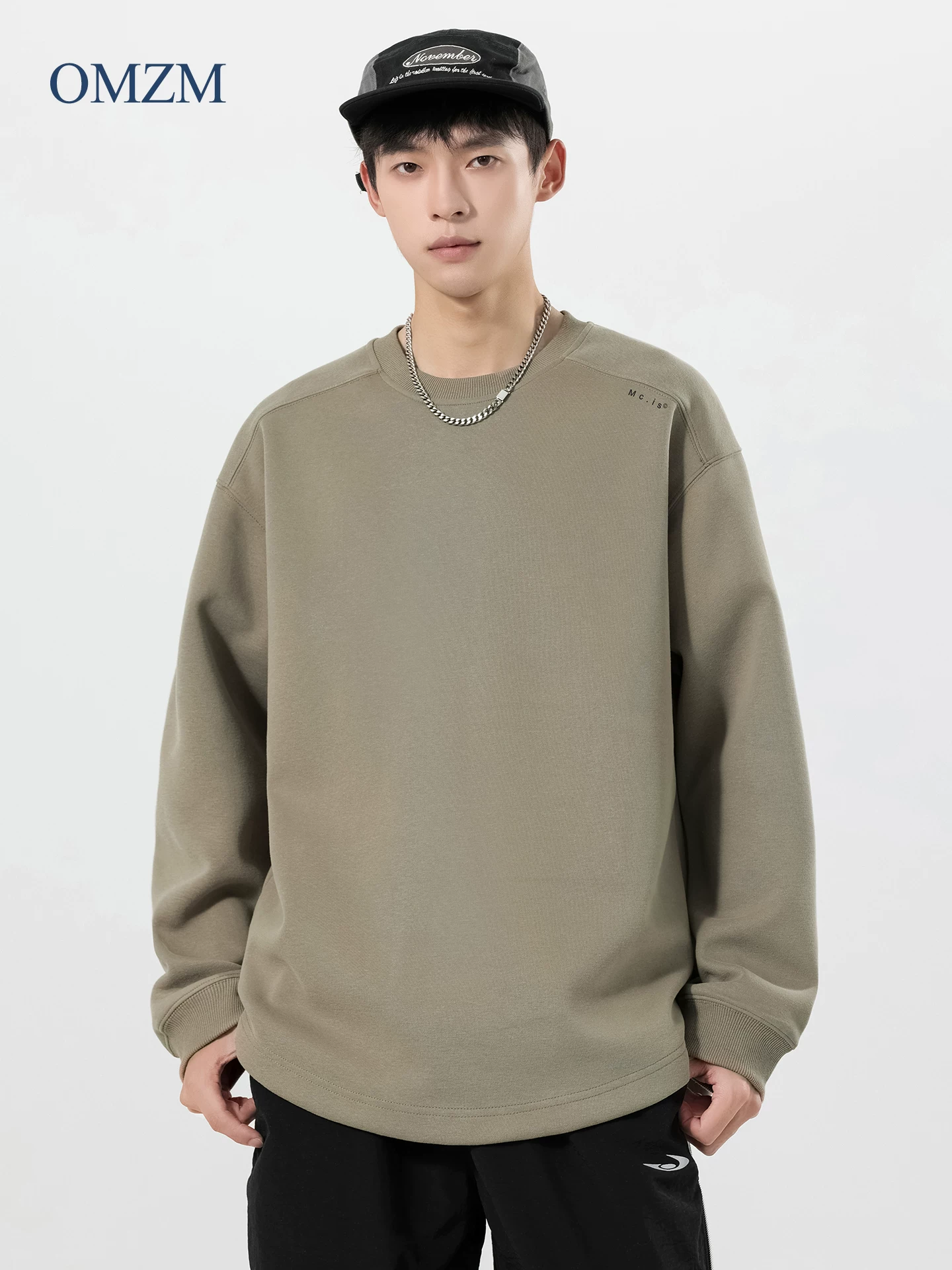 Áo thun trắng hạng nặng OMZM300G dành cho nam, áo thun đa năng đơn giản mùa thu, dáng rộng, size lớn, áo sơ mi dài tay mới.