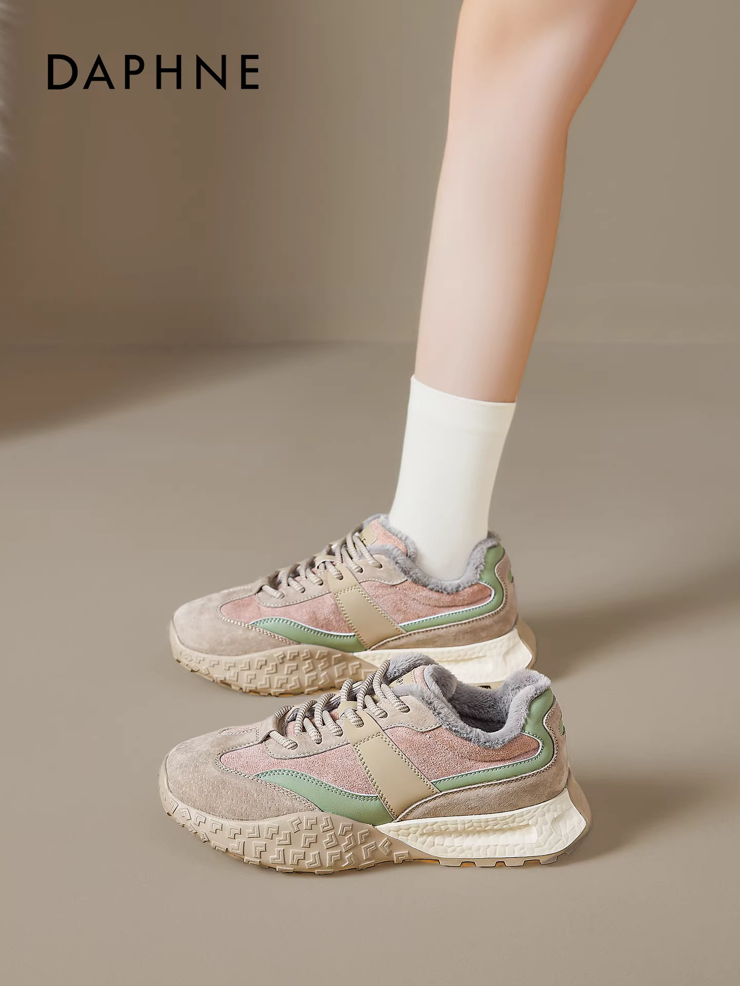Giày thể thao nữ Daphne lót lông cừu, kiểu Đức, mùa đông 2025, giày thể thao thường ngày ấm áp, ủng tuyết, giày bông