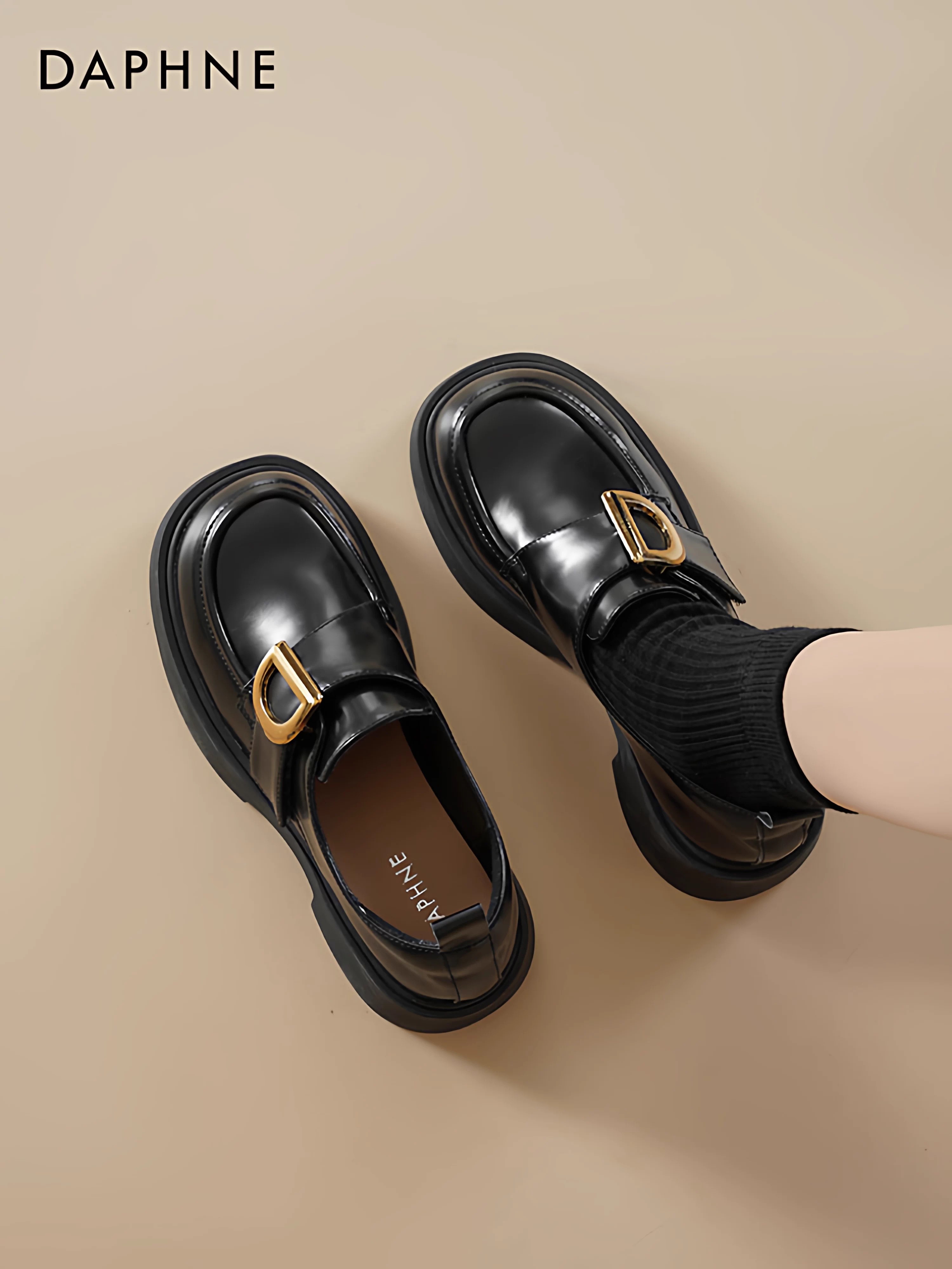 Giày lười đế dày Daphne dành cho nữ 2025 kiểu Anh mới, giày da đen mùa thu đông, giày đơn giản đa năng dành cho nữ