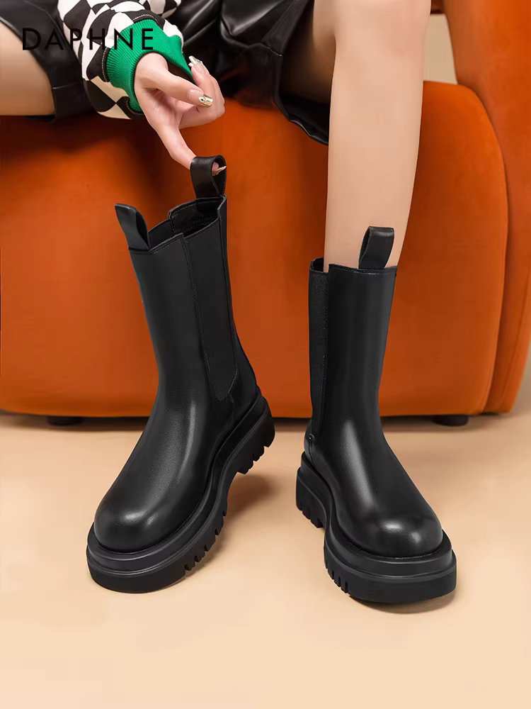 Giày bốt Daphne Martin nữ 2025, bốt mùa đông mới, kiểu dáng ôm sát, đế dày, phong cách Anh, kiểu Chelsea.